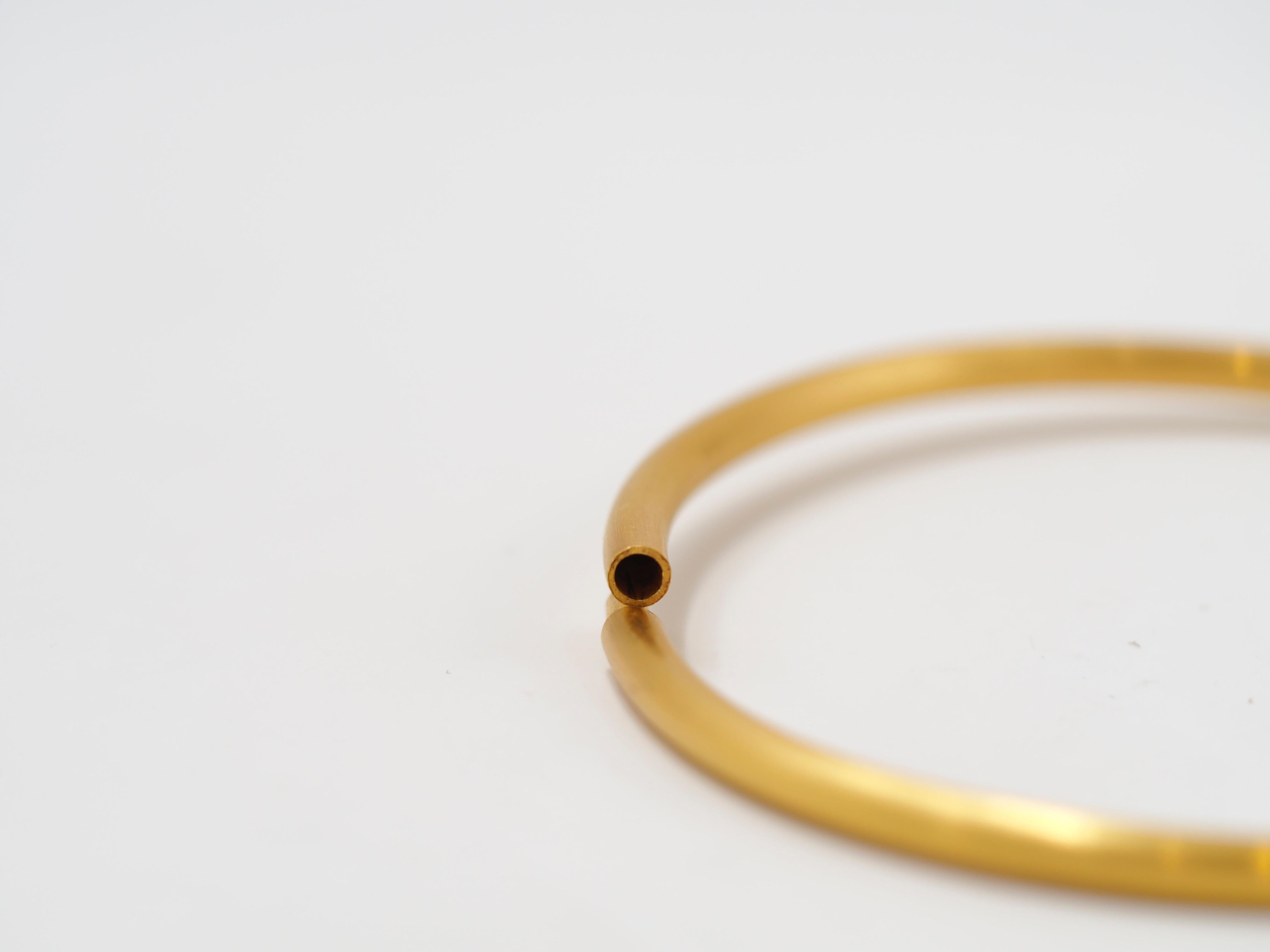 20 carat gold bracelet