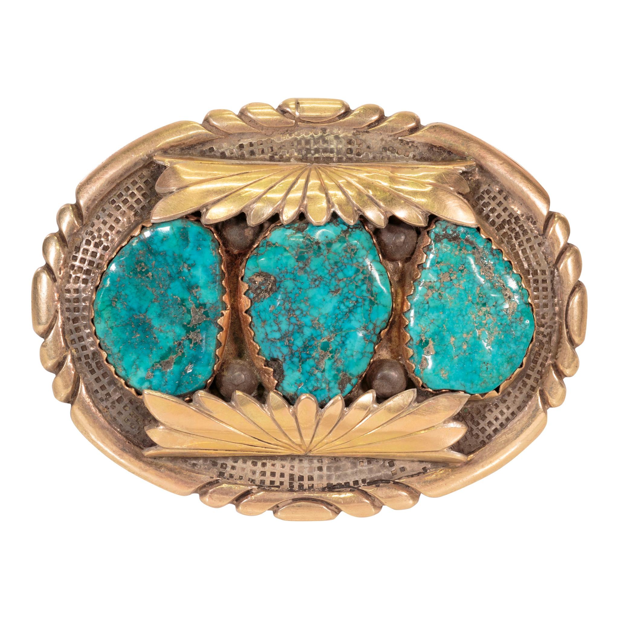 Amérindien Bracelet, bague, boucle Bolo et boucle en or et turquoise Navajo en vente