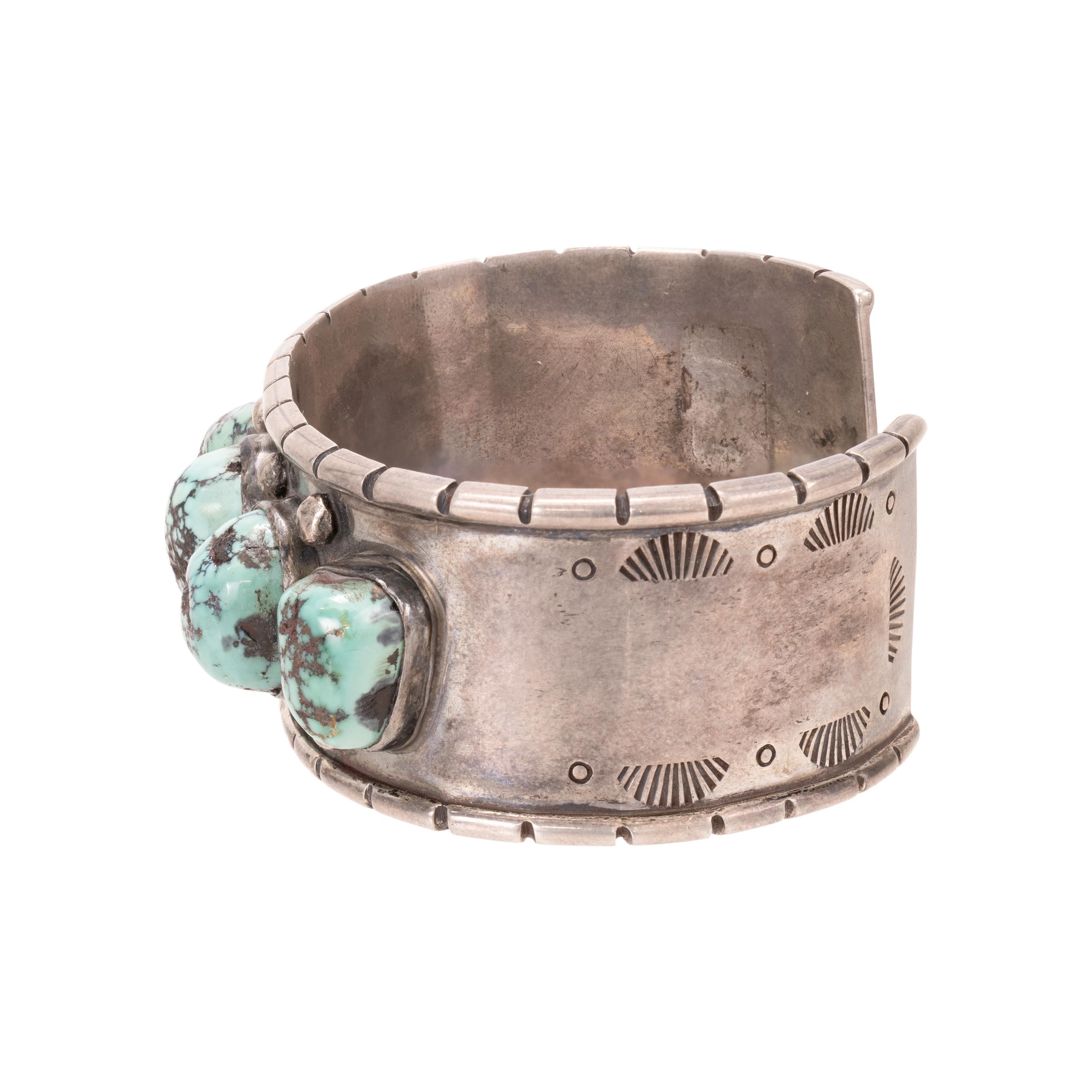 Taille vieille mine Bracelet en turquoise Navajo et argent en vente