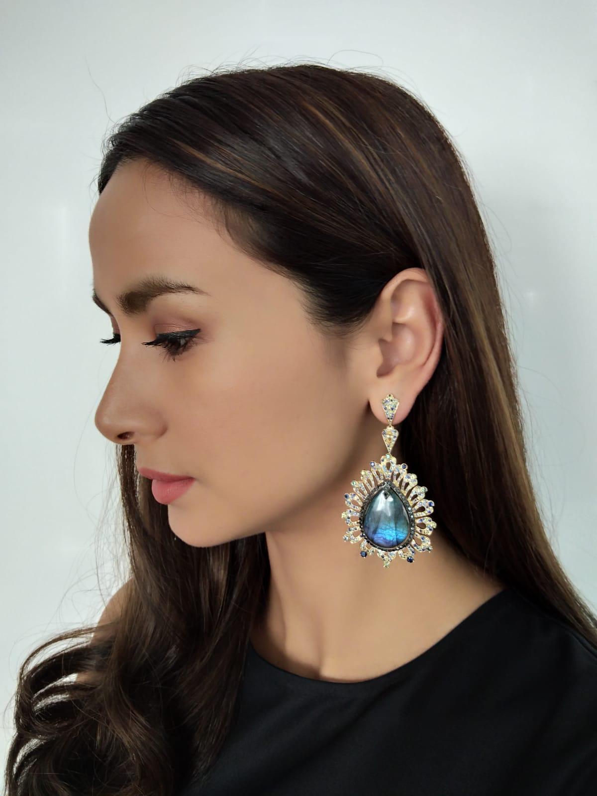 Women's 55.76 Carat Labradorite Colored Sapphire and Black Diamond Earring