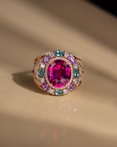 4.62 Carat Vivid Neon Pink Mahenge Spinel and Diamond Ring in 18K Rose Gold