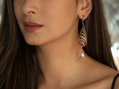 29.46 Carat Kunzite and Rainbow Sapphire Spiral Drop Earrings in Rose Gold