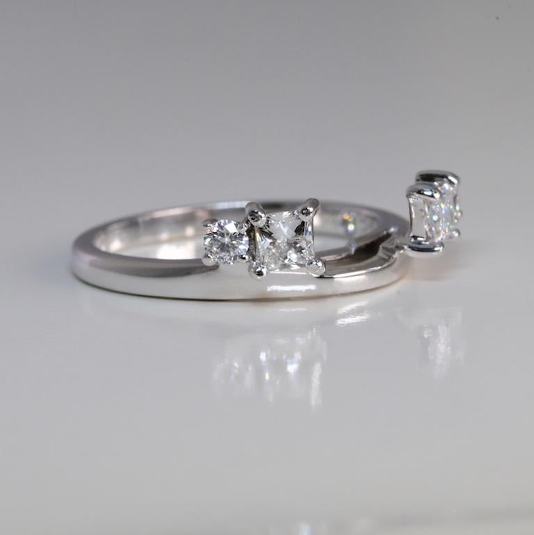Leo Diamond .50 Carat Diamond 14 Karat White Gold Bridal Wrap Ring (Carréschliff)