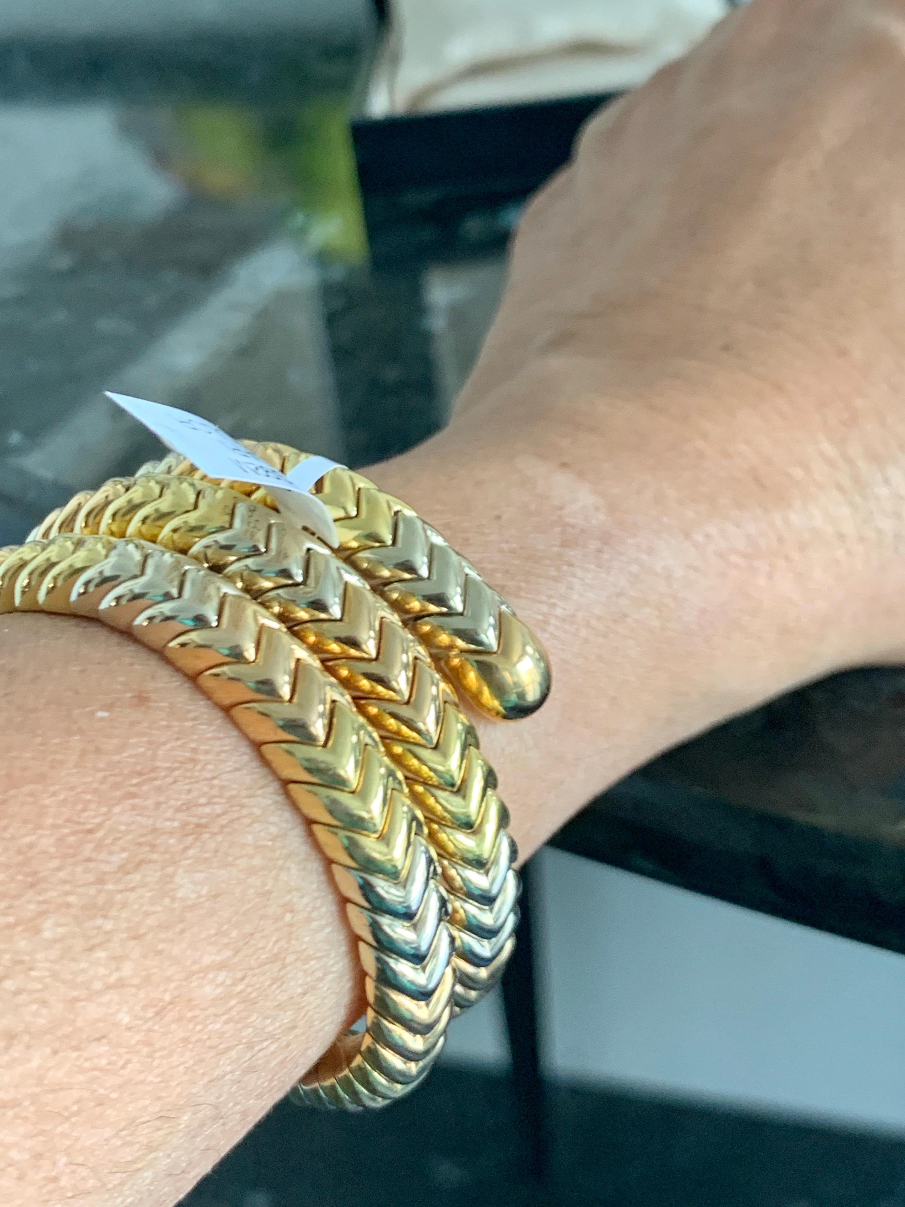 serpenti gold bracelet