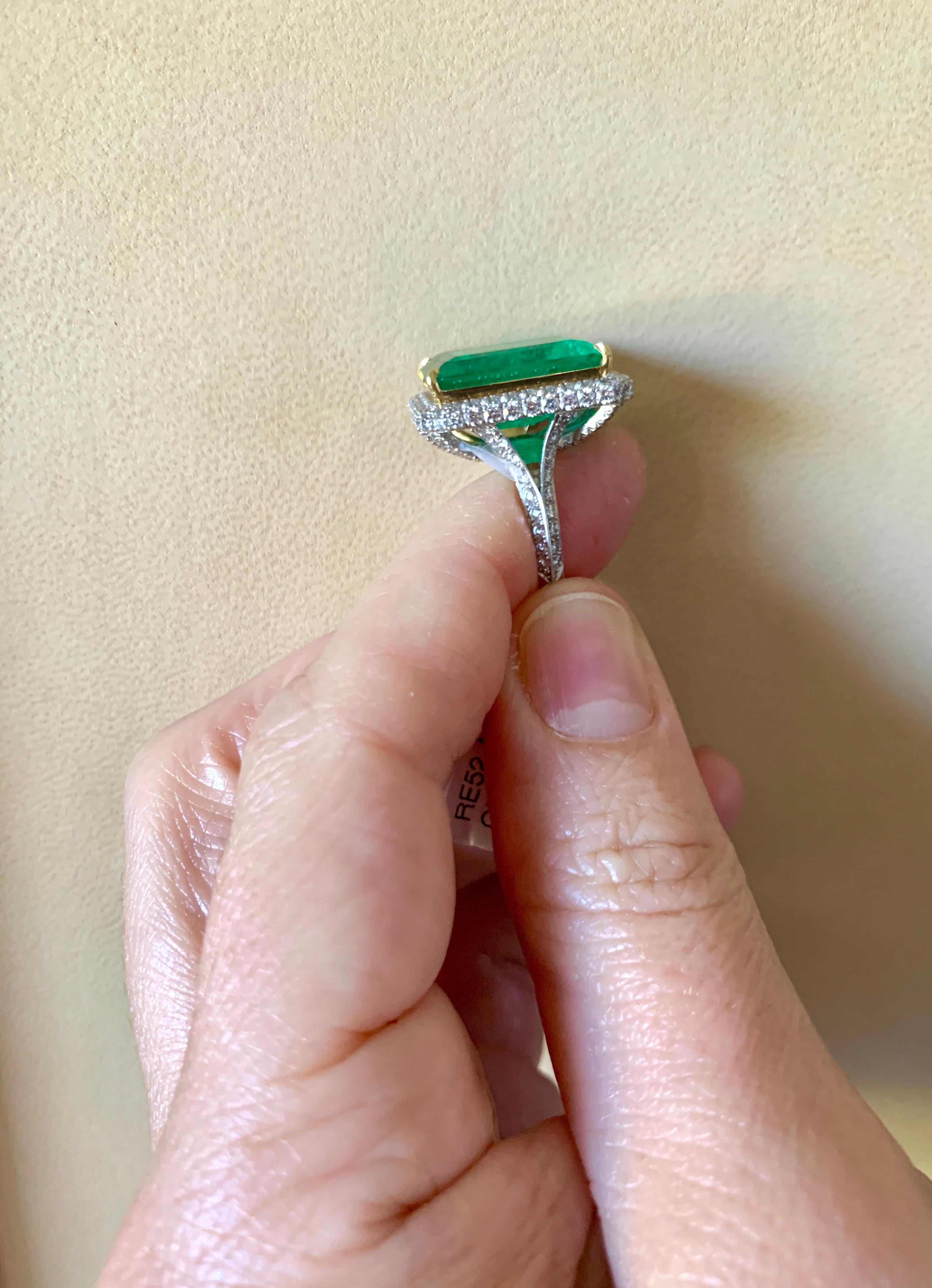 AGL Certified  13.10 Ct  Emerald Cut Colombian  Emerald  Diamond 18K Gold Ring  11