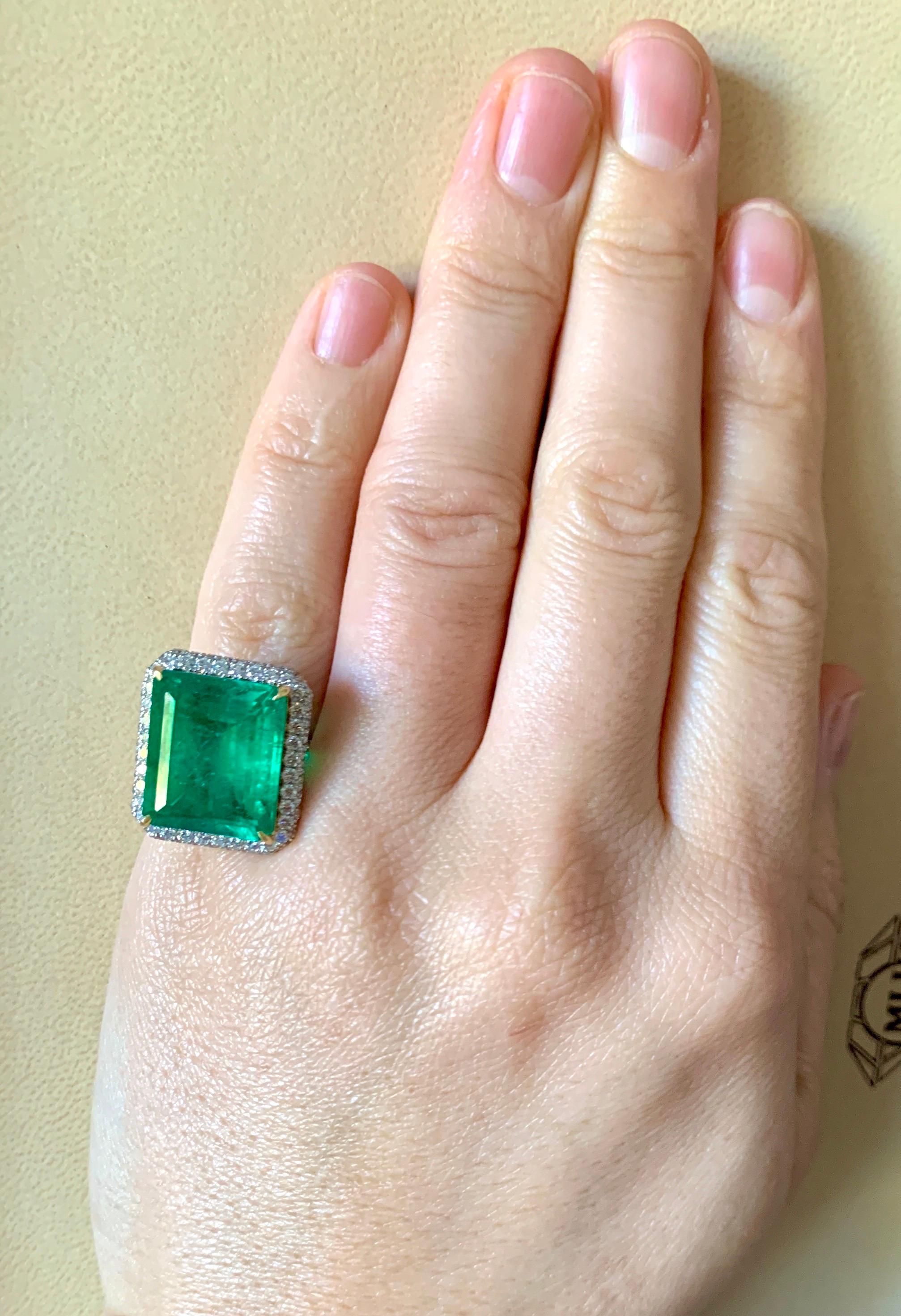 AGL Certified  13.10 Ct  Emerald Cut Colombian  Emerald  Diamond 18K Gold Ring  13