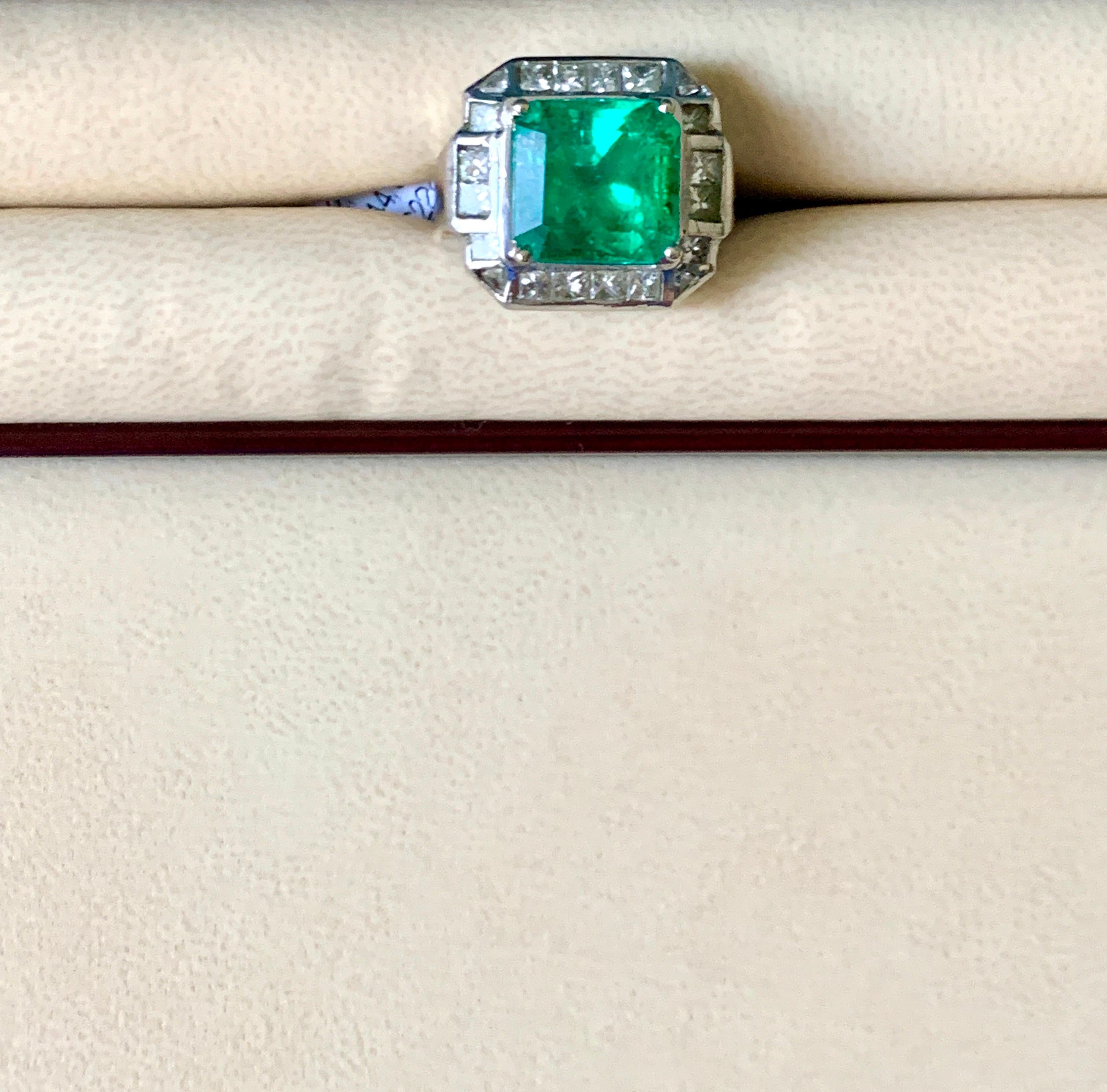 AGL Certified  Minor 9 Carat Emerald Cut Colombian Emerald and Diamond Ring  2