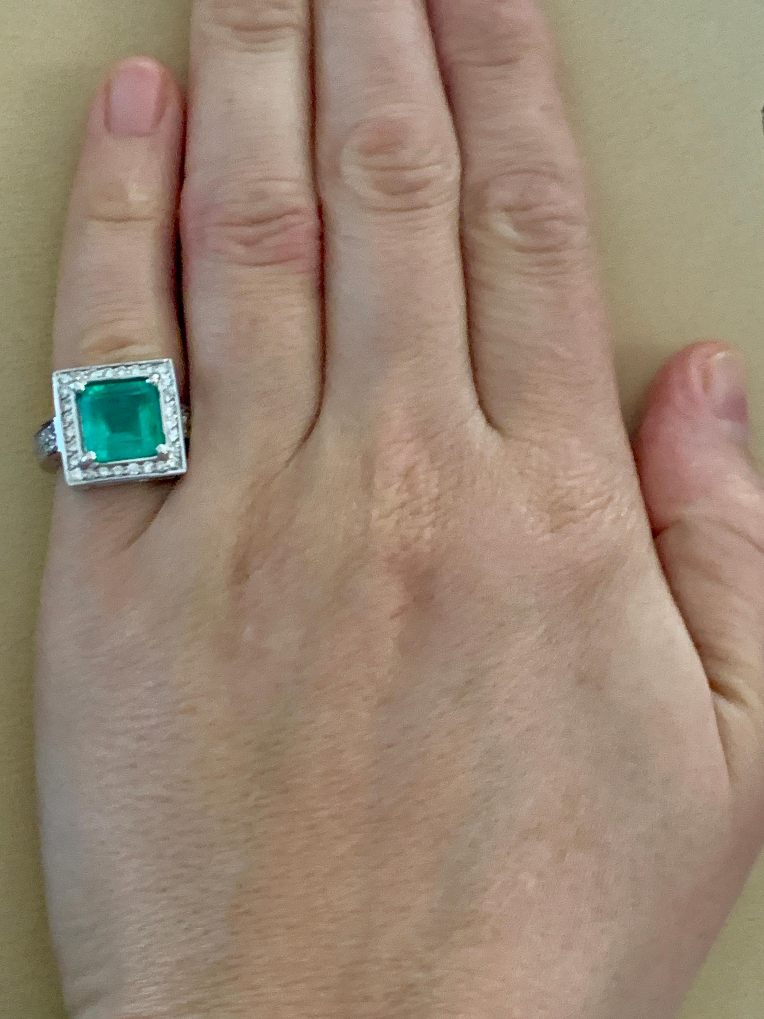 4 Carat Emerald Cut Colombian Emerald and Diamond Ring 14 Karat Gold Estate For Sale 6