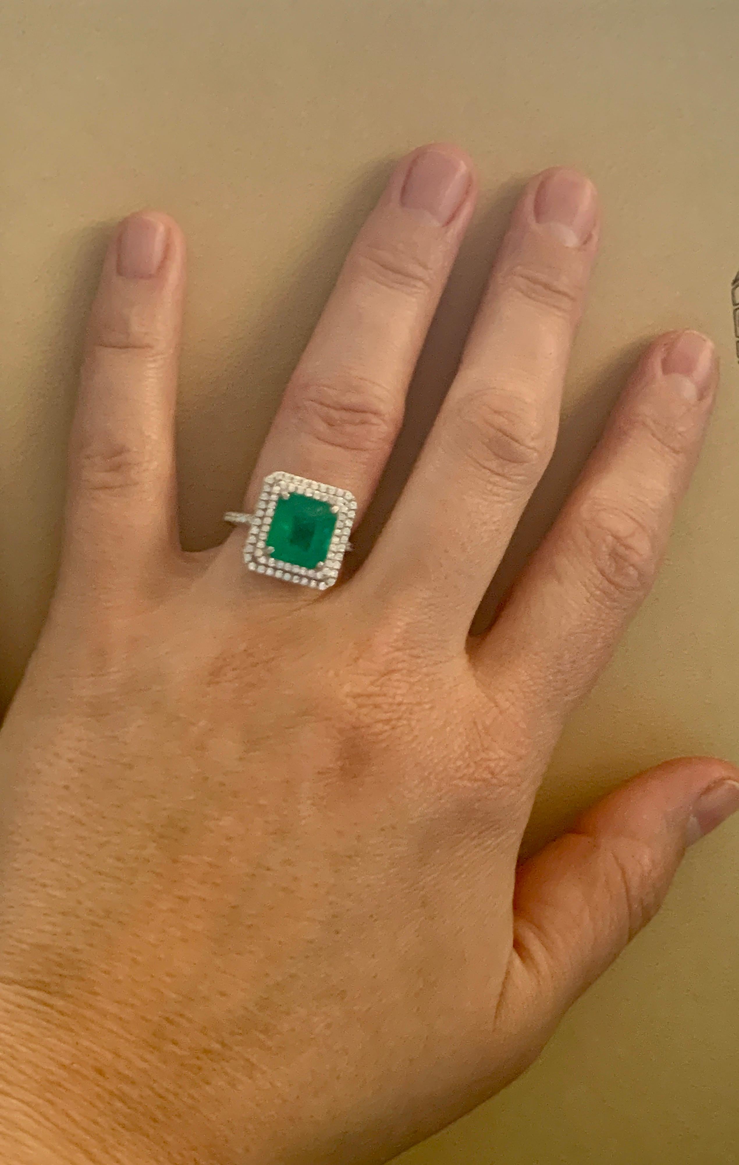 4 Carat Emerald Cut Colombian Emerald and Diamond Platinum Ring Estate For Sale 5