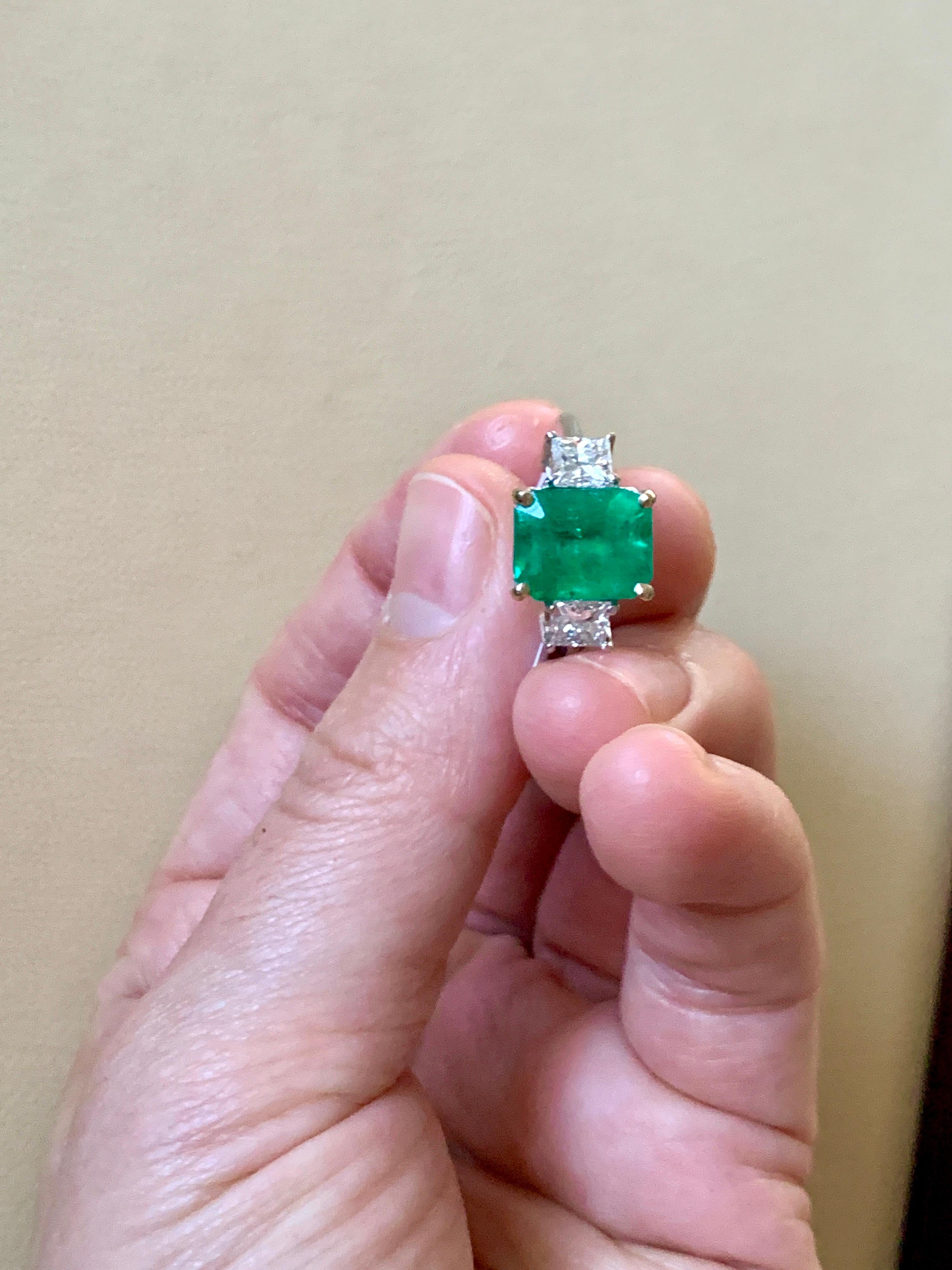 4.5 Carat Emerald Cut Colombian Emerald and 1.4 Carat Diamond 18 Karat Gold Ring 2