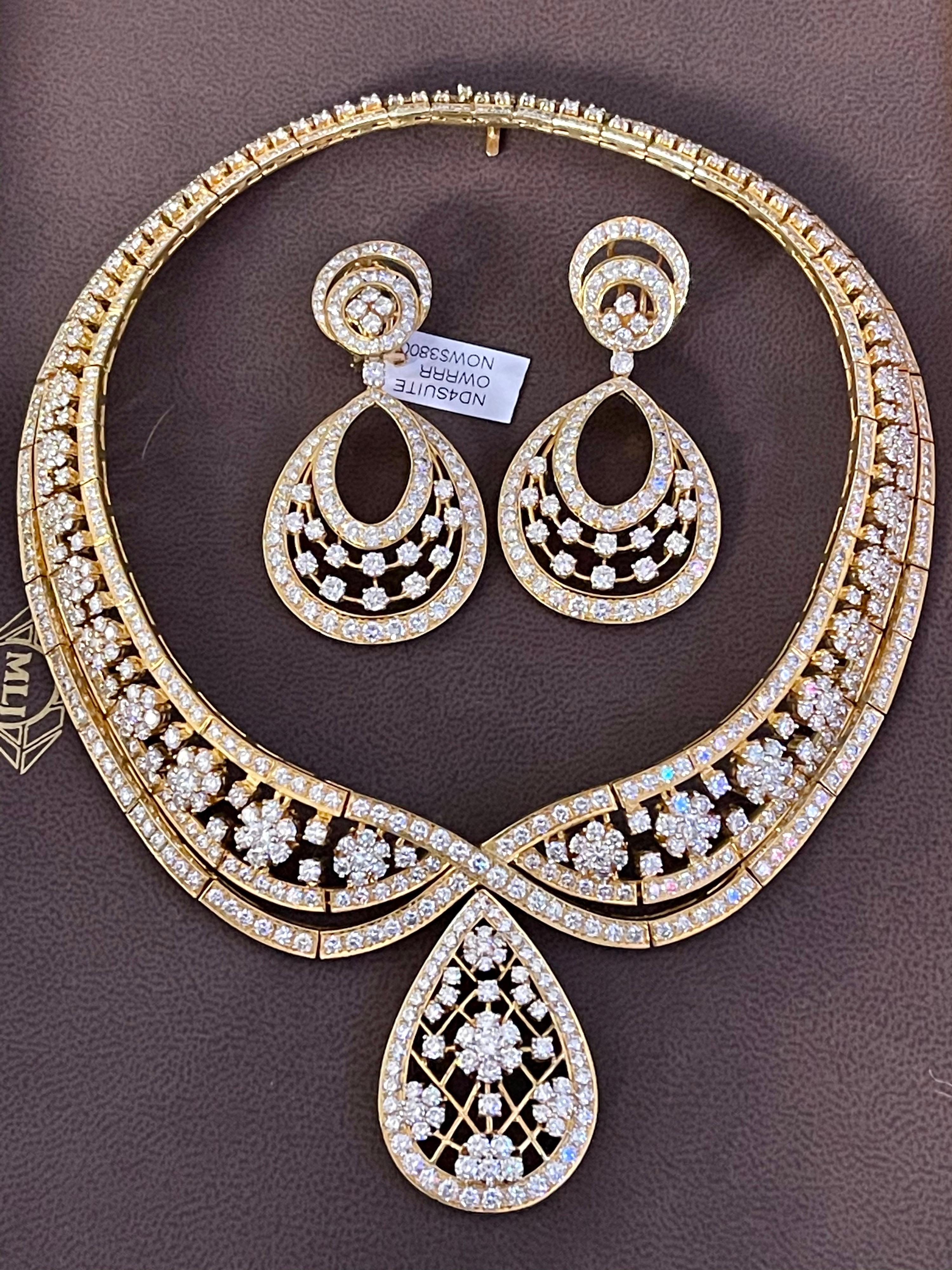 37 Carat Diamond Necklace and Earrings 185 Grams 18 Karat Gold Bridal Suite 11