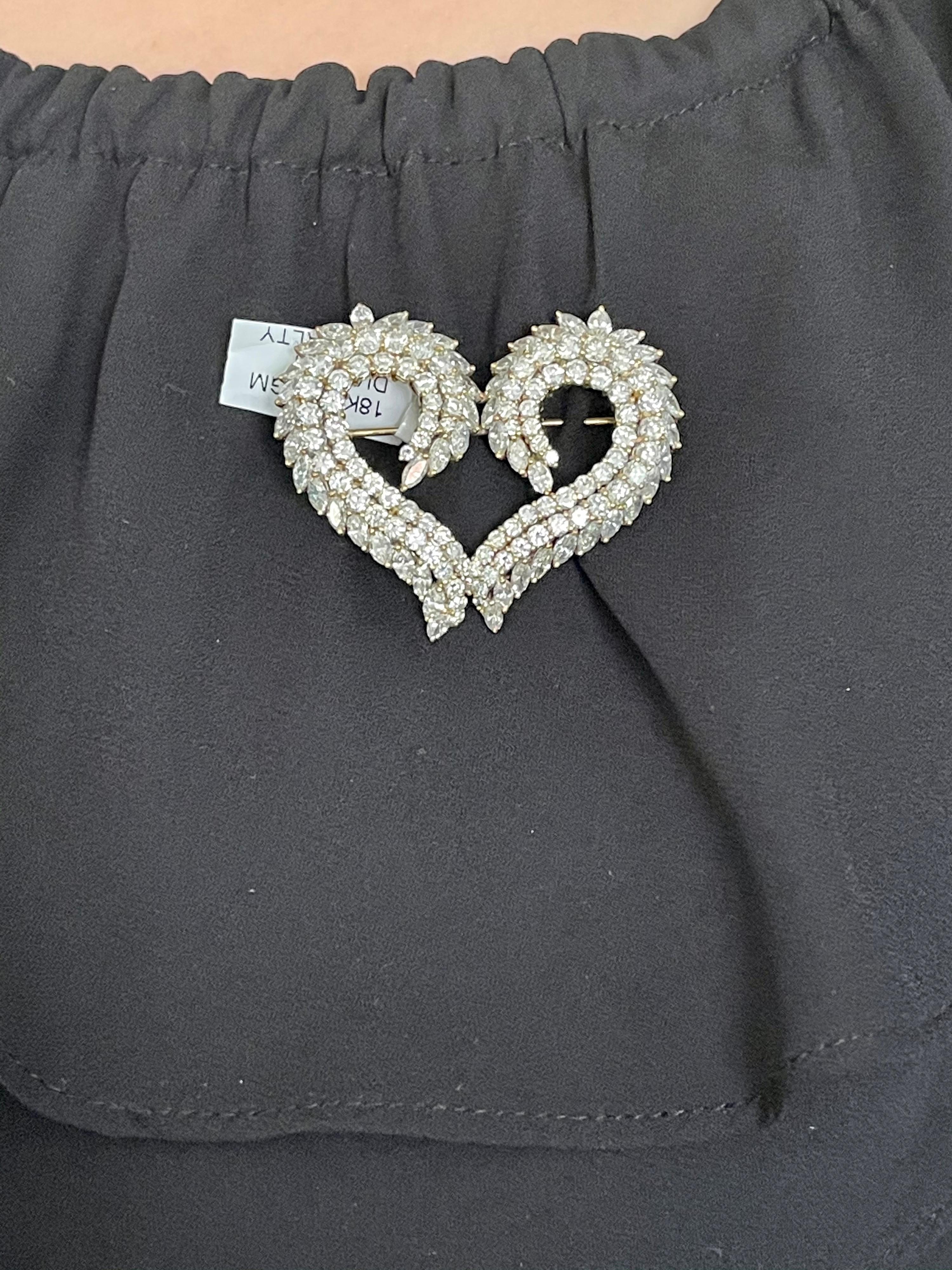 9.5 Carat Heart Shaped Diamond 18 Karat Gold Pin or Broach, VS Quality Estate 3