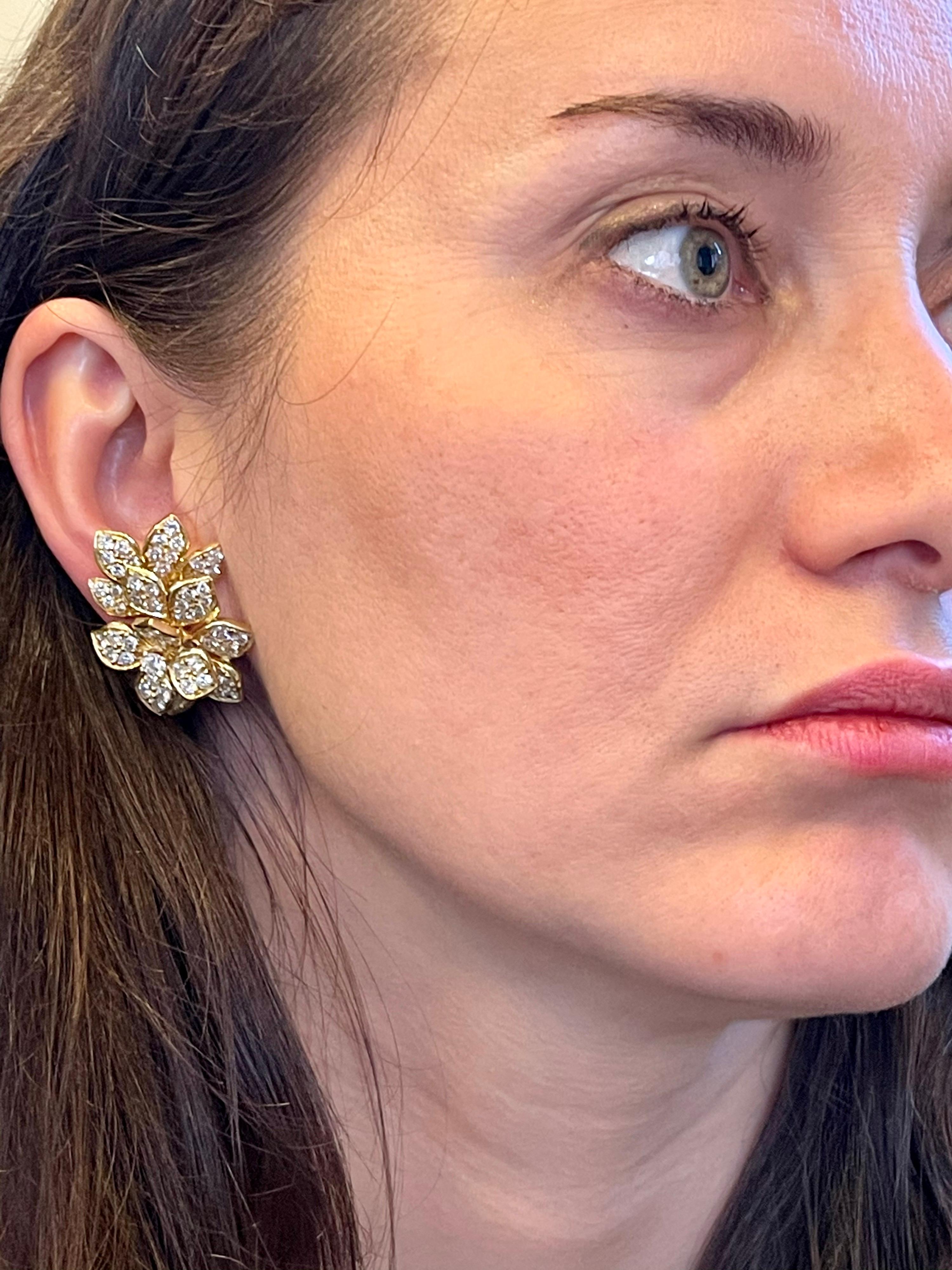Clips d'oreilles en or 18 carats pour femmes avec diamants de 12,5 carats de qualité VS, 27 grammes en vente 7