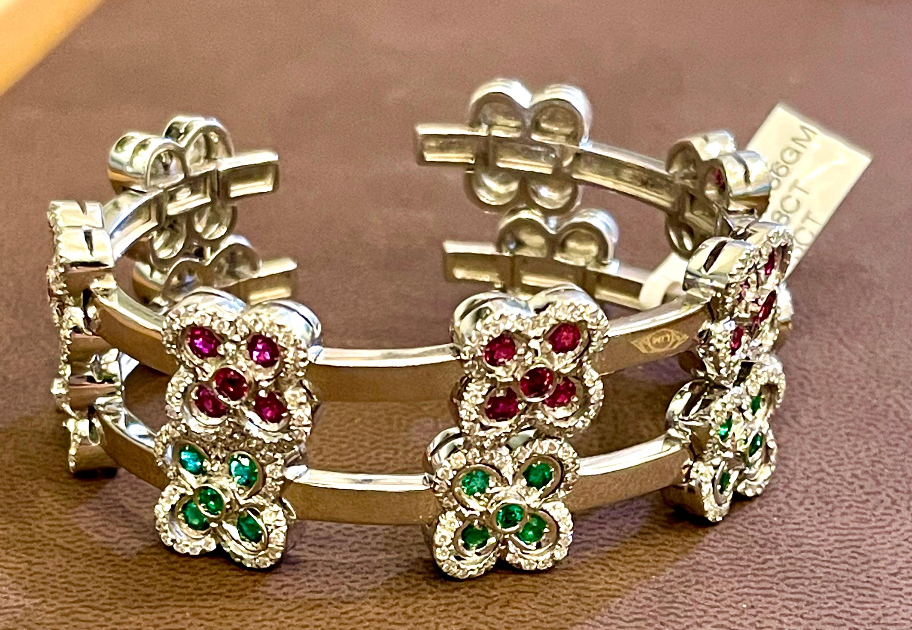 Bracelet manchette en or 18 carats avec émeraudes, diamants et or 37 grammes en vente 5
