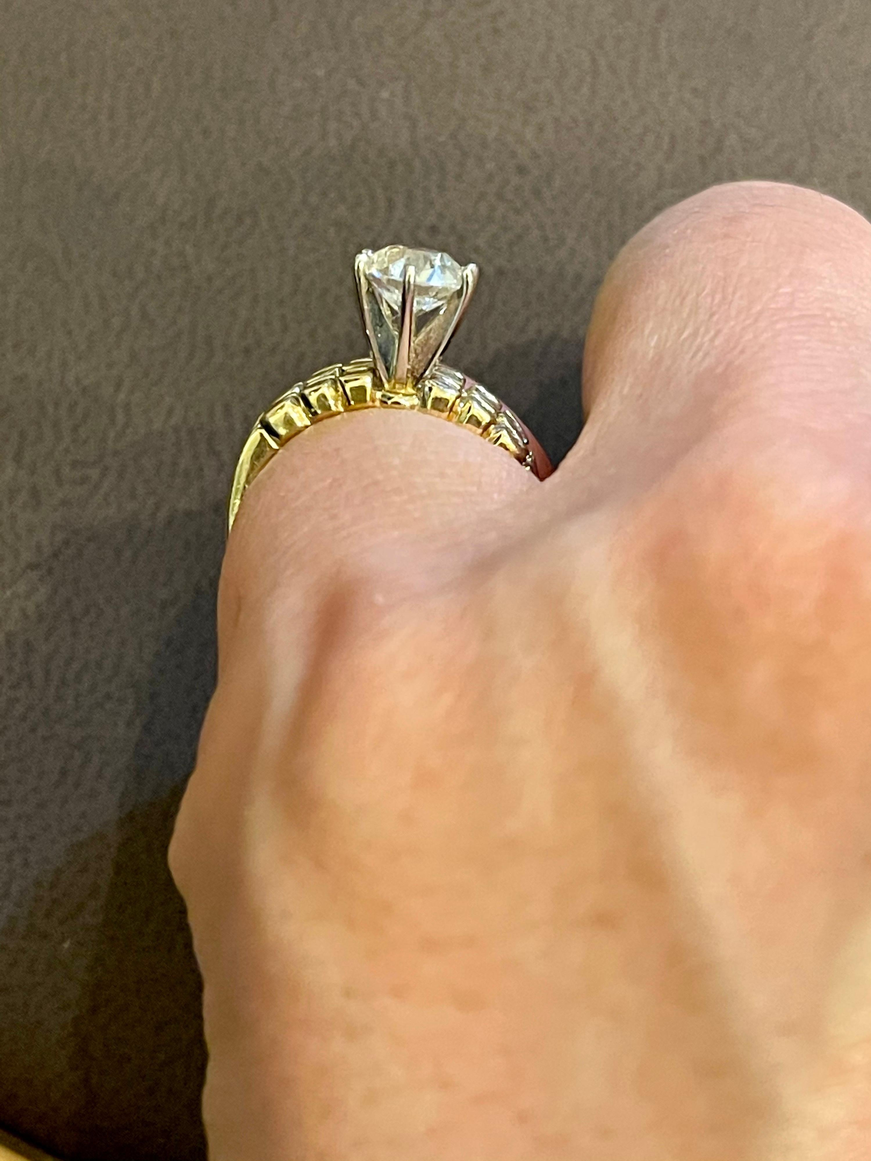 1.25 Carat Solitaire Round Center Diamond Engagement 14 Yellow Gold Ring + Band For Sale 3