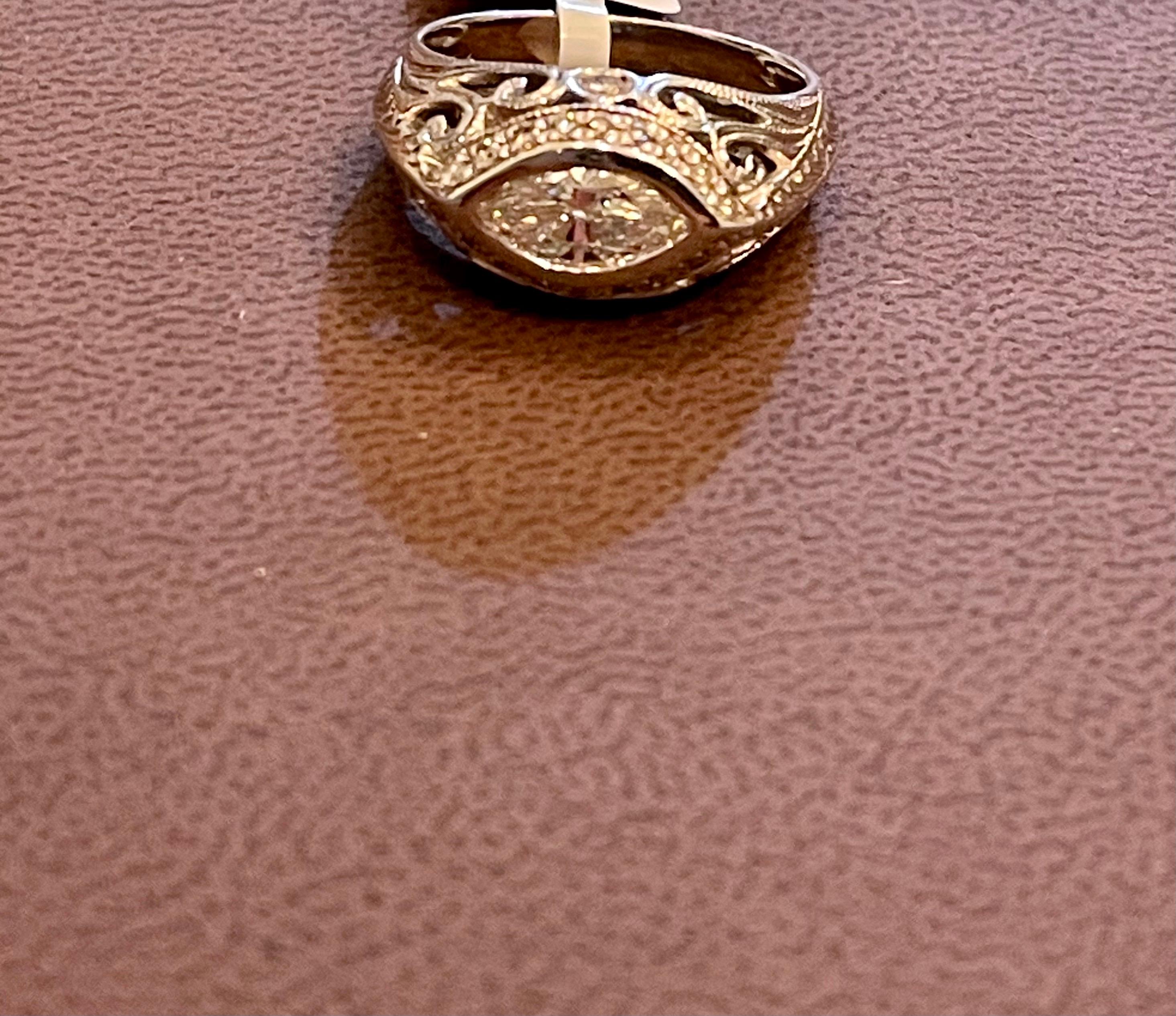 1 Carat Marquise Shape Center Diamond 14 Karat White Gold Ring, Art Deco Style For Sale 4