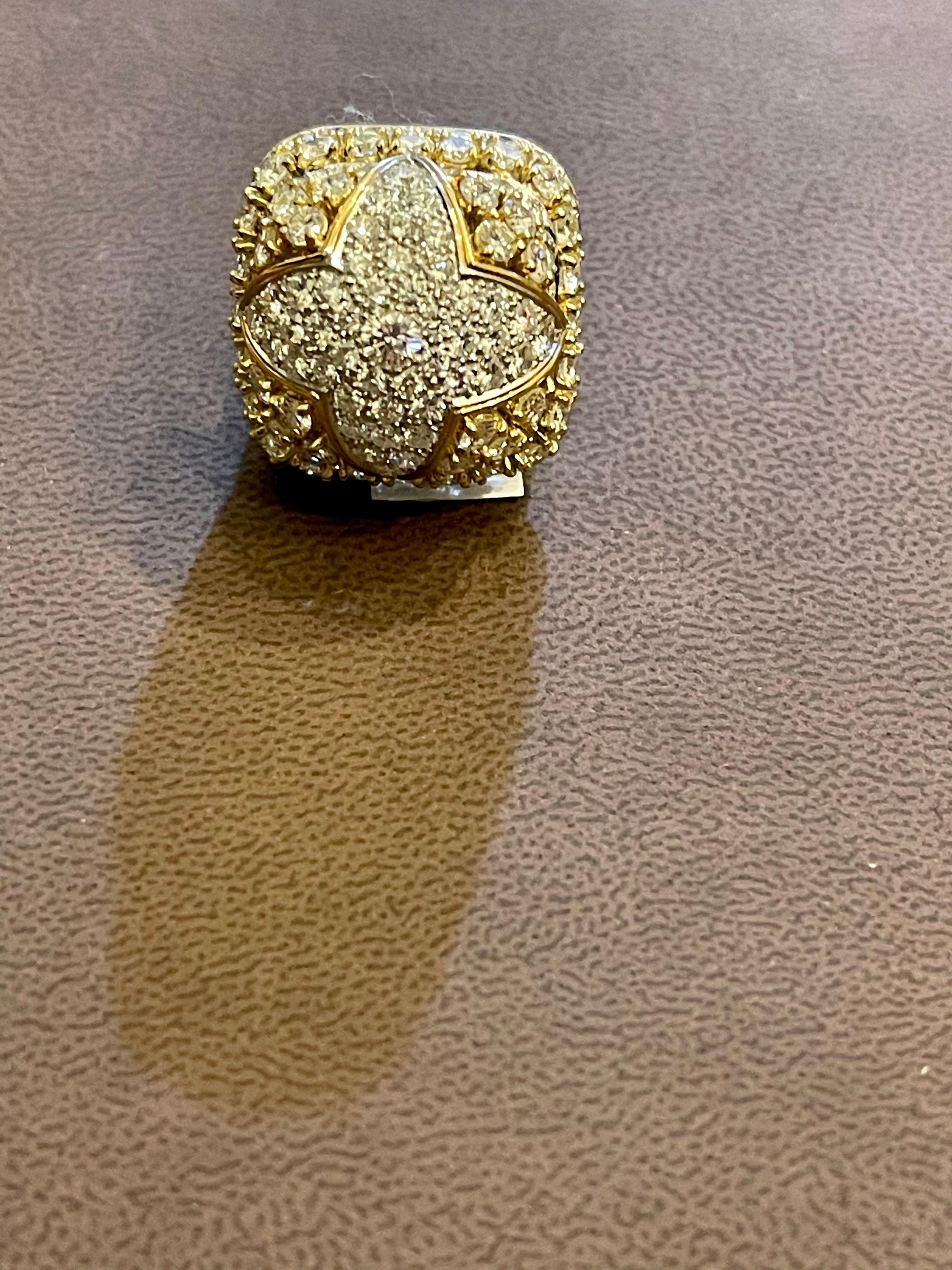 9 Carat Diamonds VS Quality Dome Shape Cocktail Platinum and Gold Ring Estate For Sale 3