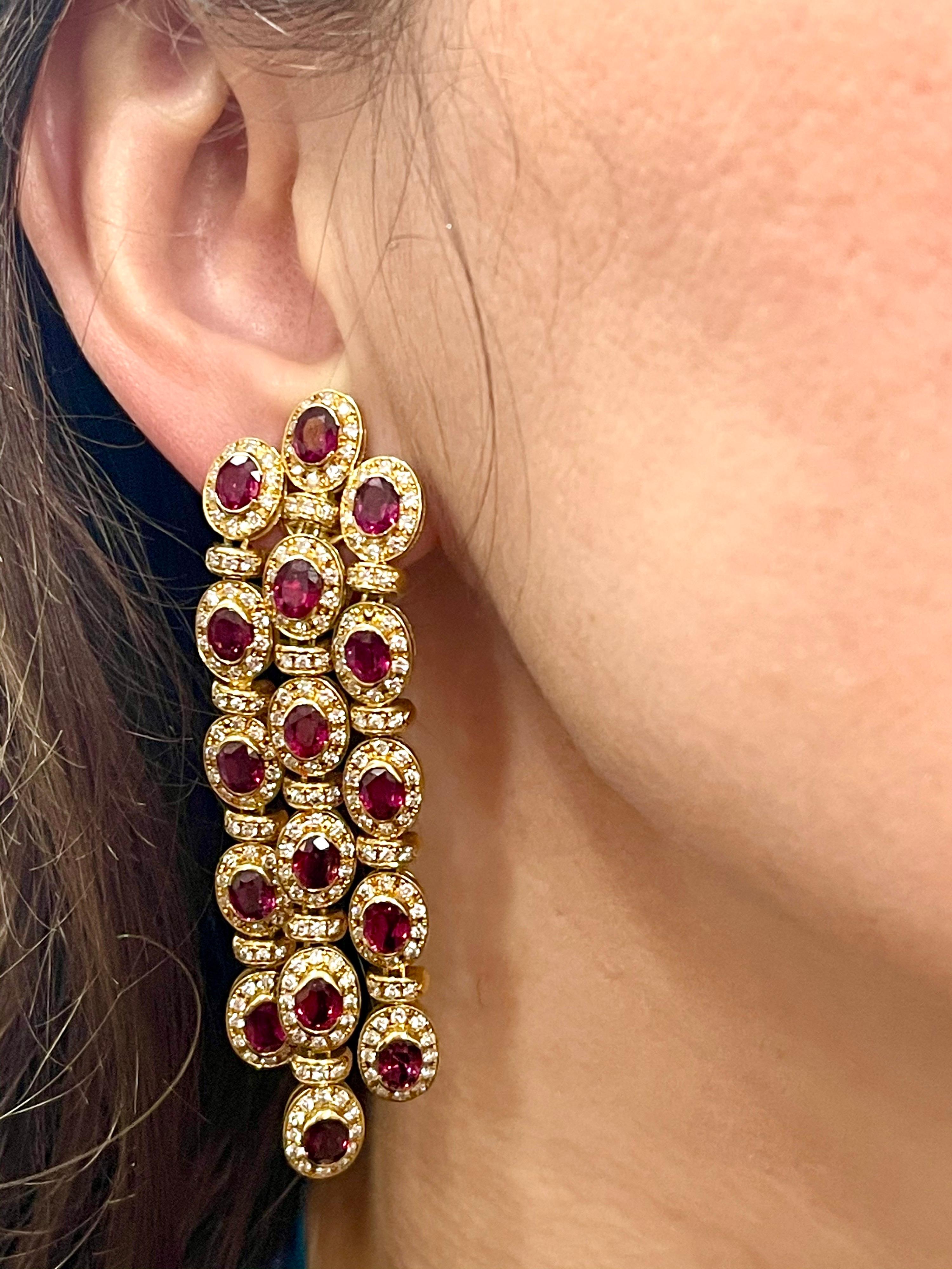 16 Ct Natural Burma Ruby & 10 Ct  Diamond Hanging/Drop Earrings 18 Kt Gold 35 Gm For Sale 3