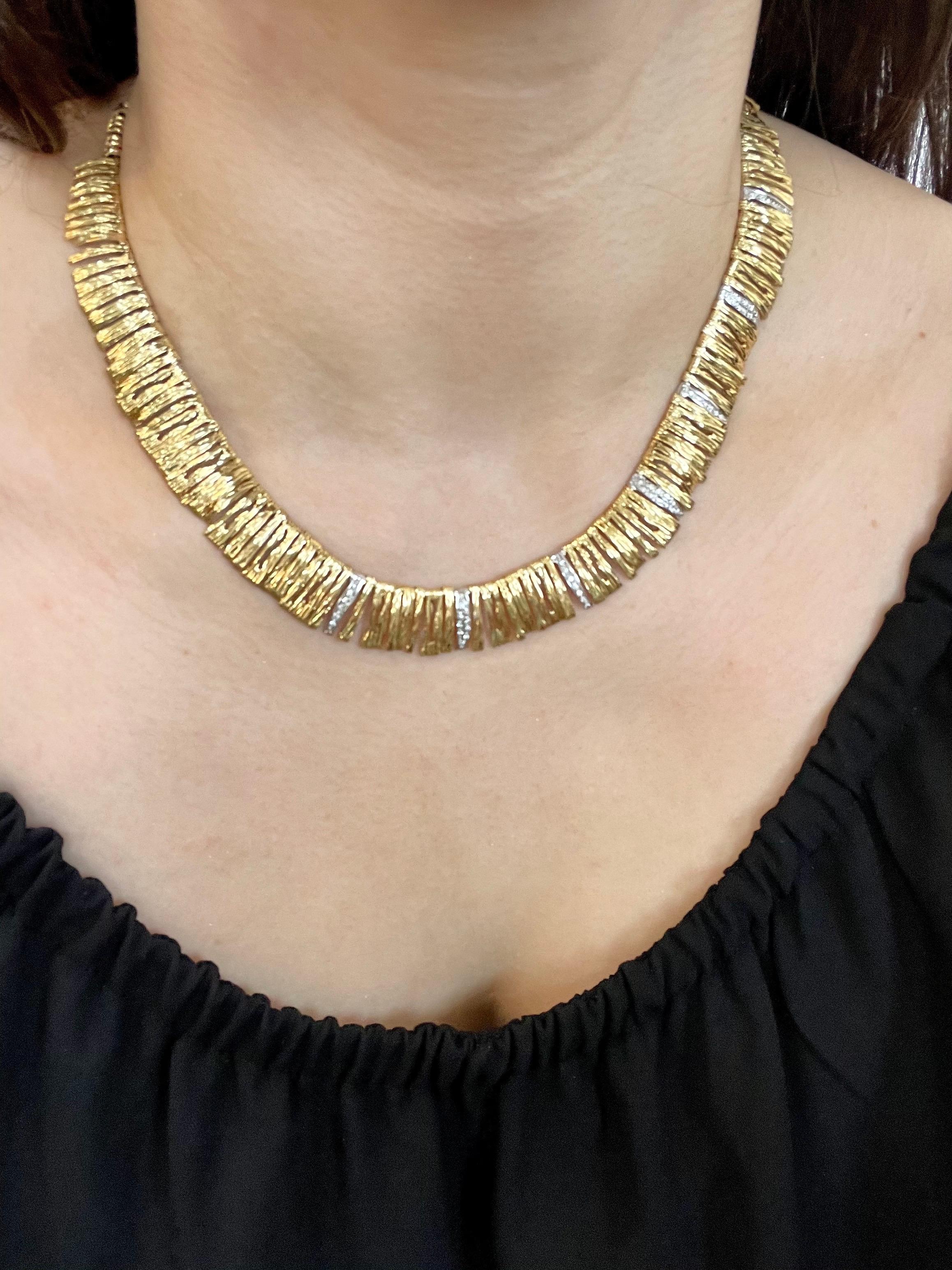 Designer Roberto Coin Diamond Elephant Skin Necklace, 18 Karat Gold 53 Grams For Sale 1