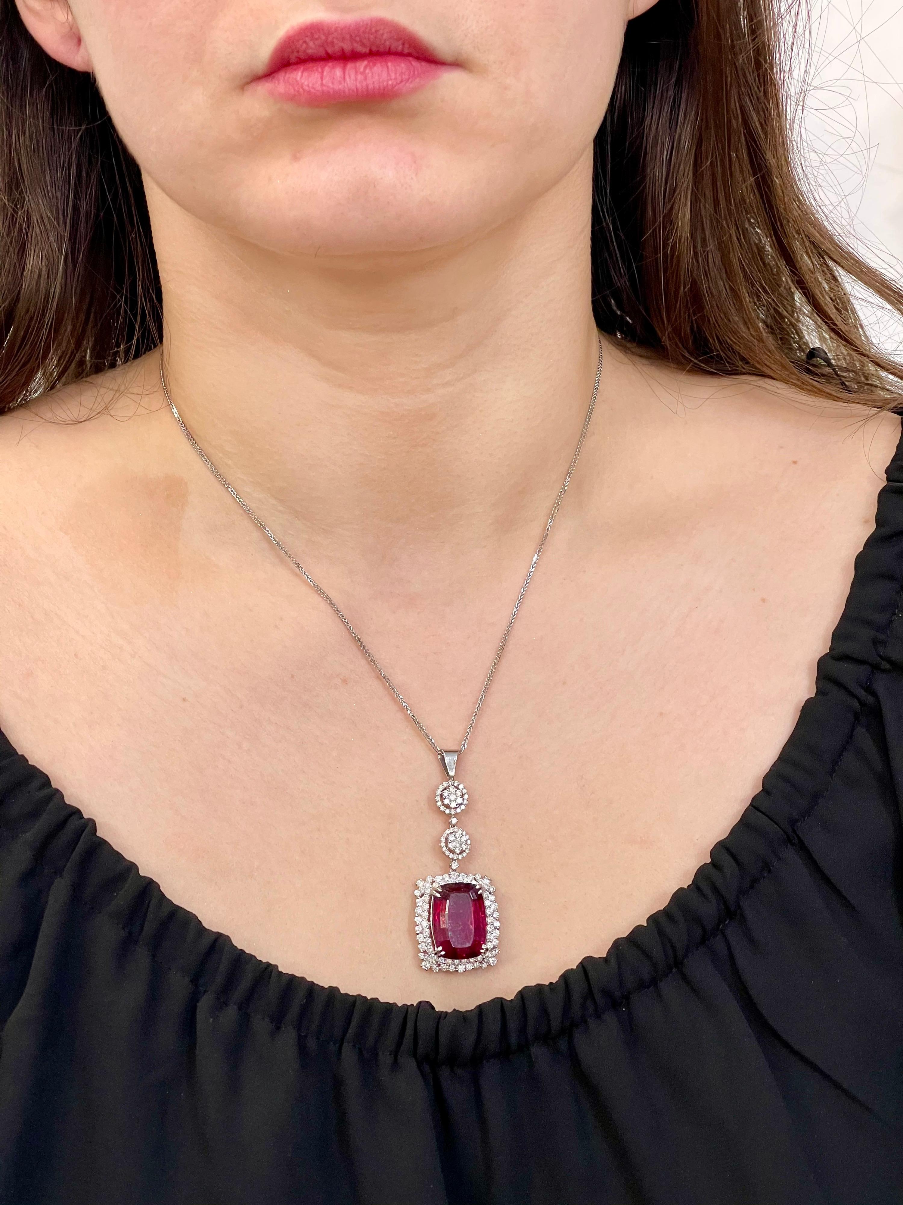 17 Carat Rubelite and 4 Carat Diamond Pendant / Necklace 14 Karat Gold, Estate For Sale 2