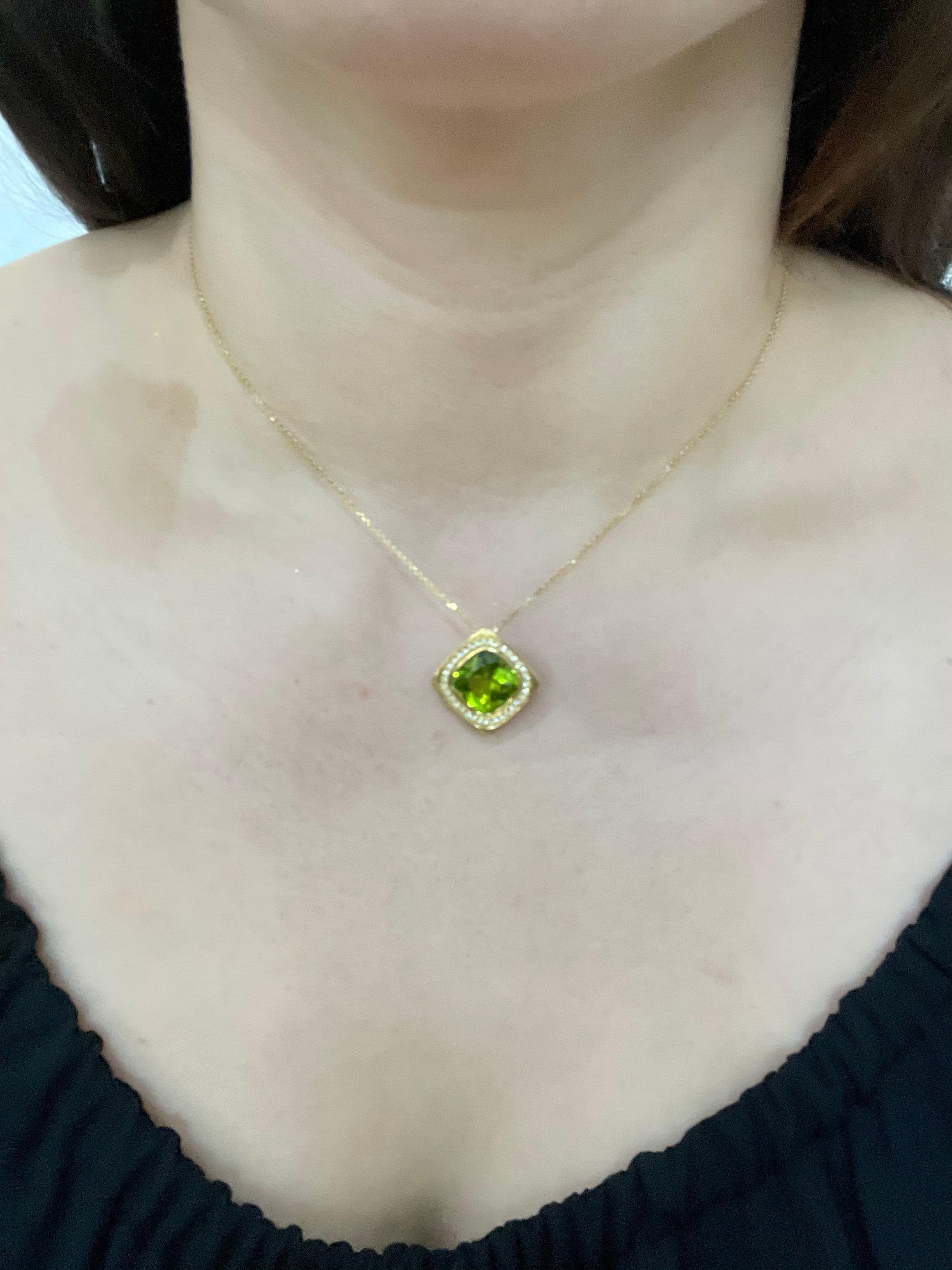 Diamond and Cushion Shape Peridot Pendant Necklace 14 Karat Yellow Gold 9