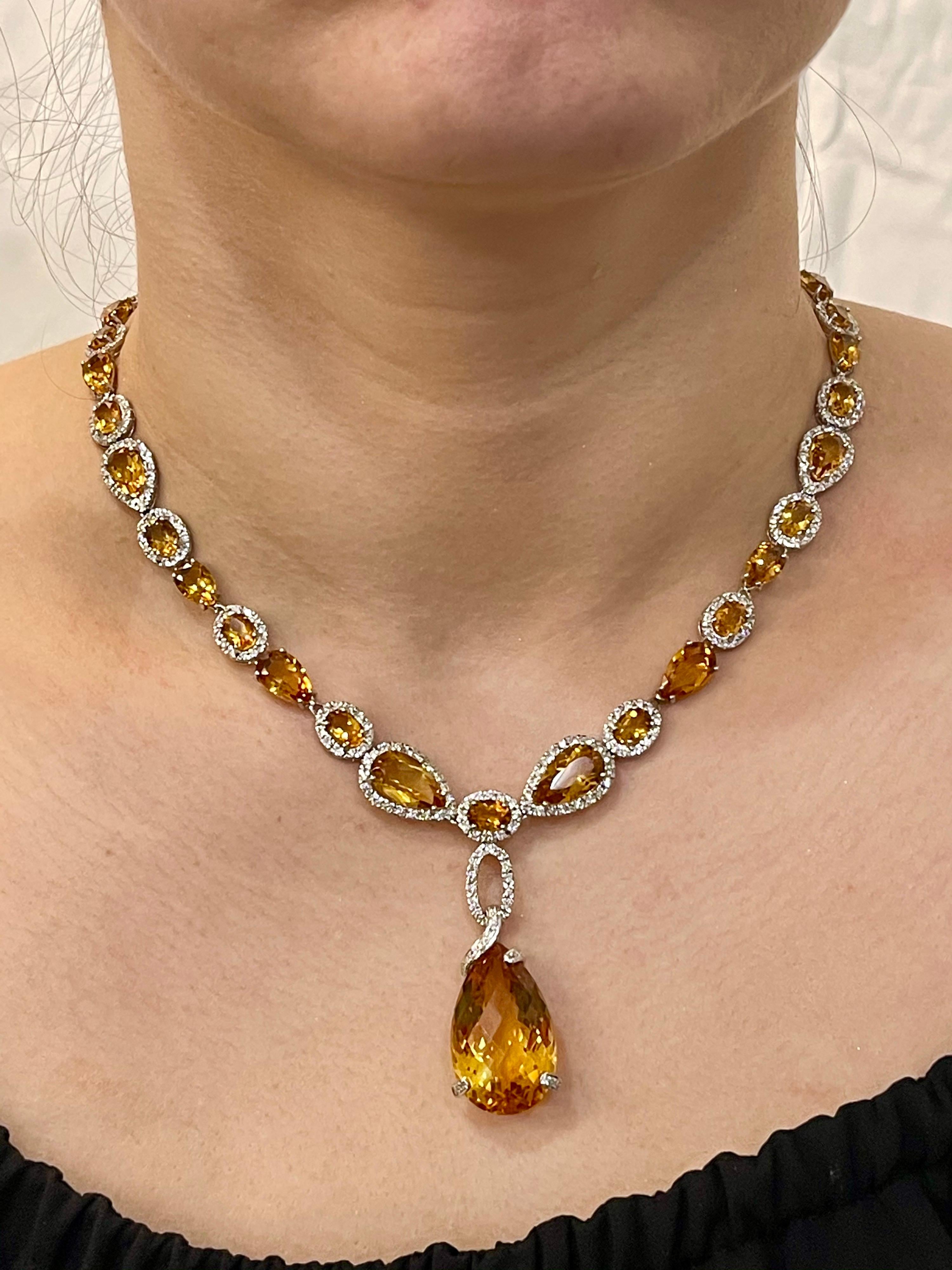 70 Carat Oval and Pear Citrine and 10 Carat Diamonds Necklace 18 Karat Gold For Sale 6