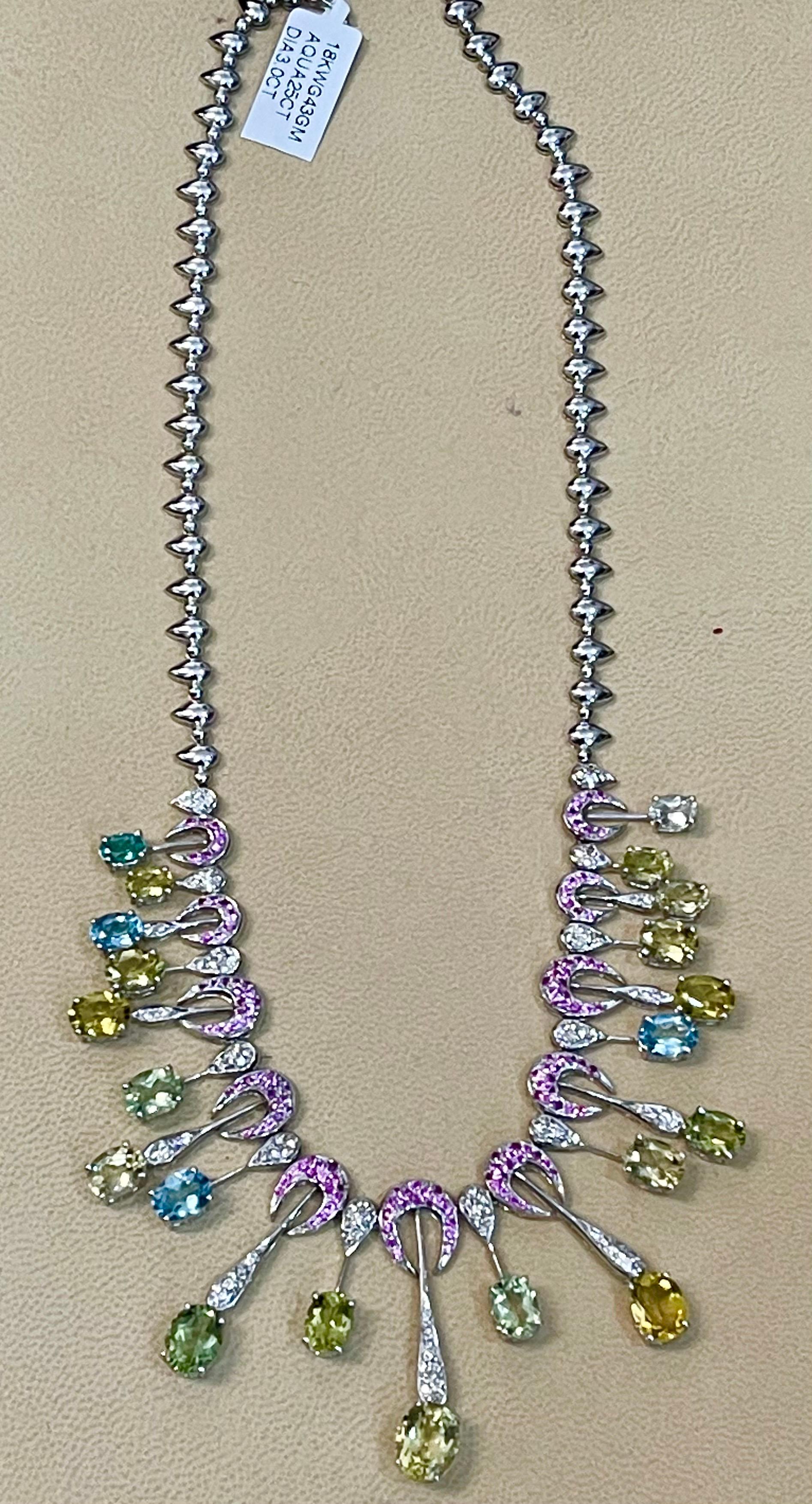 25 Carat Multi-Color Aquamarine and Diamonds Necklace 18 Karat White Gold For Sale 1