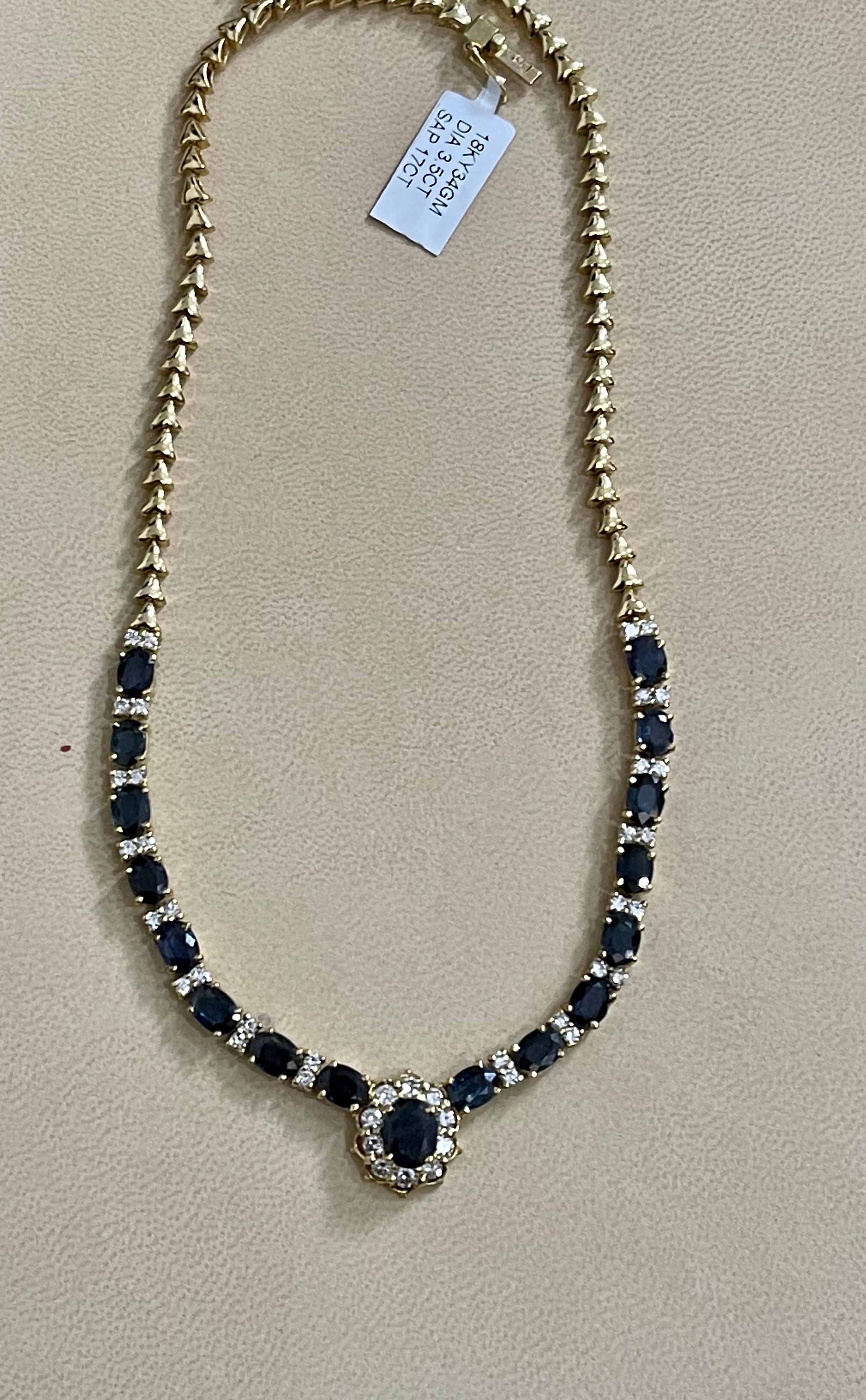 17 Carat Oval Sapphire and 3.5 Carat Diamonds Necklace 18 Karat Yellow Gold For Sale 4