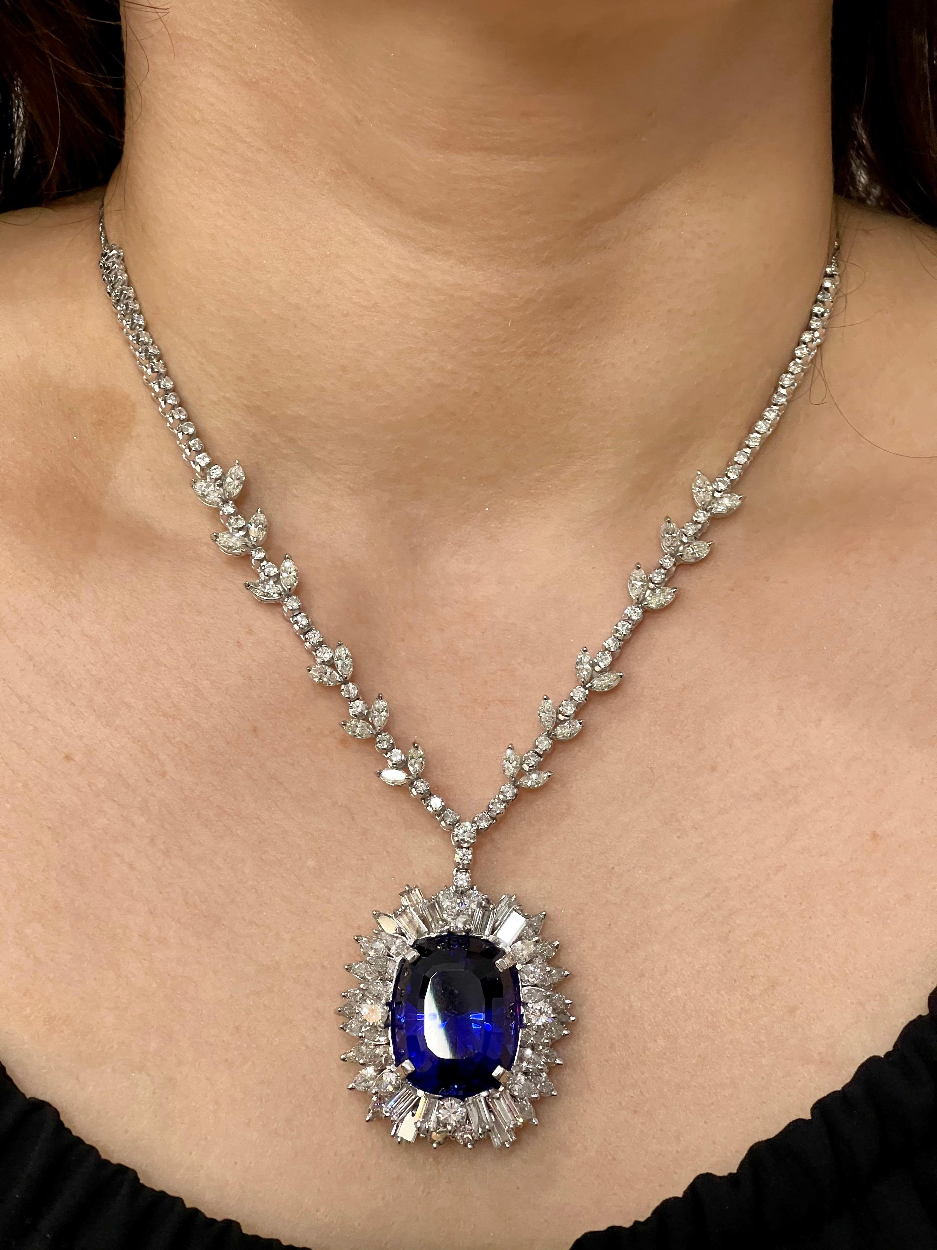 43 Carat Cushion-Cut Tanzanite Pendant Necklace with 18 Carat Diamonds, Estate For Sale 2