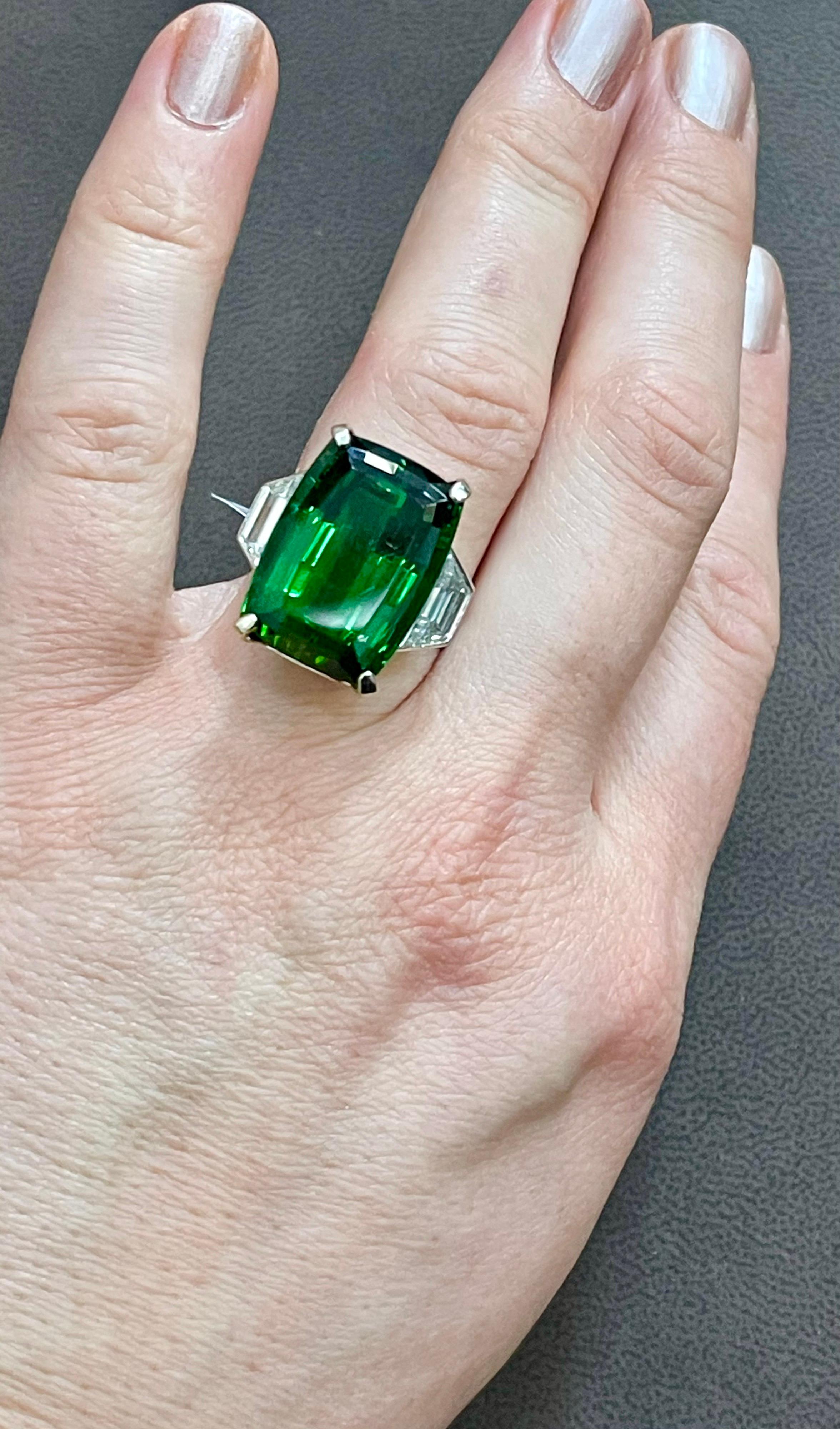 29 Carat Green Tourmaline and Solitaire Diamond Cocktail Ring Platinum Estate 4