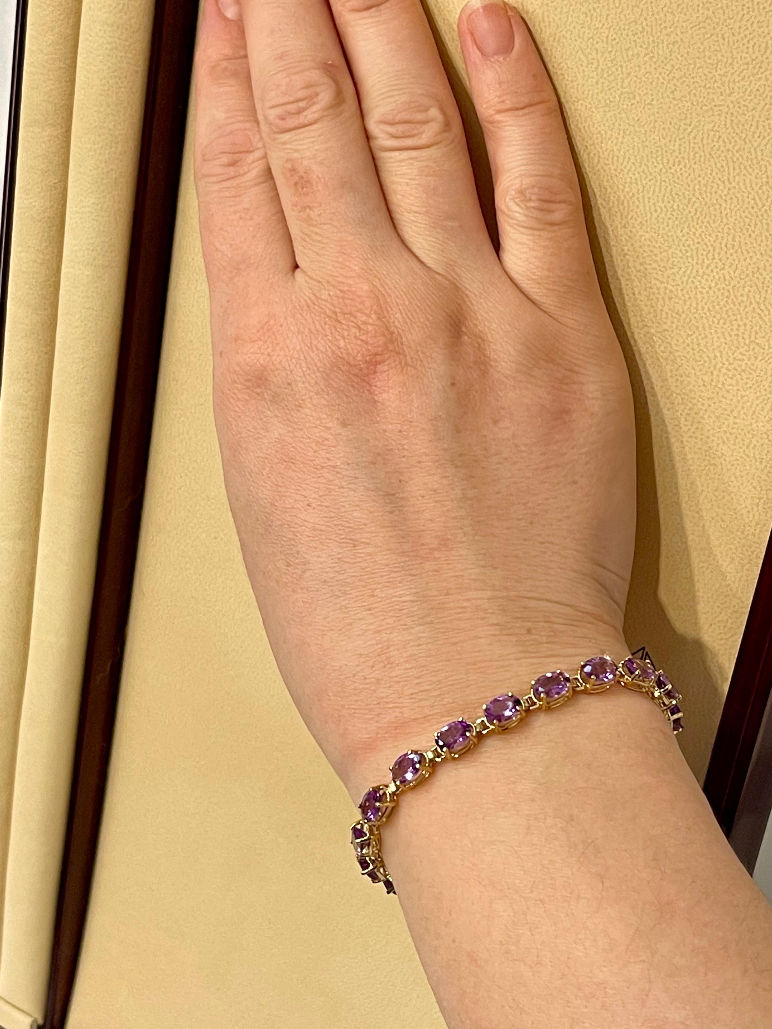 Oval Cut 12 Carat Genuine Natural Amethyst Tennis Bracelet 14 Karat Yellow Gold For Sale