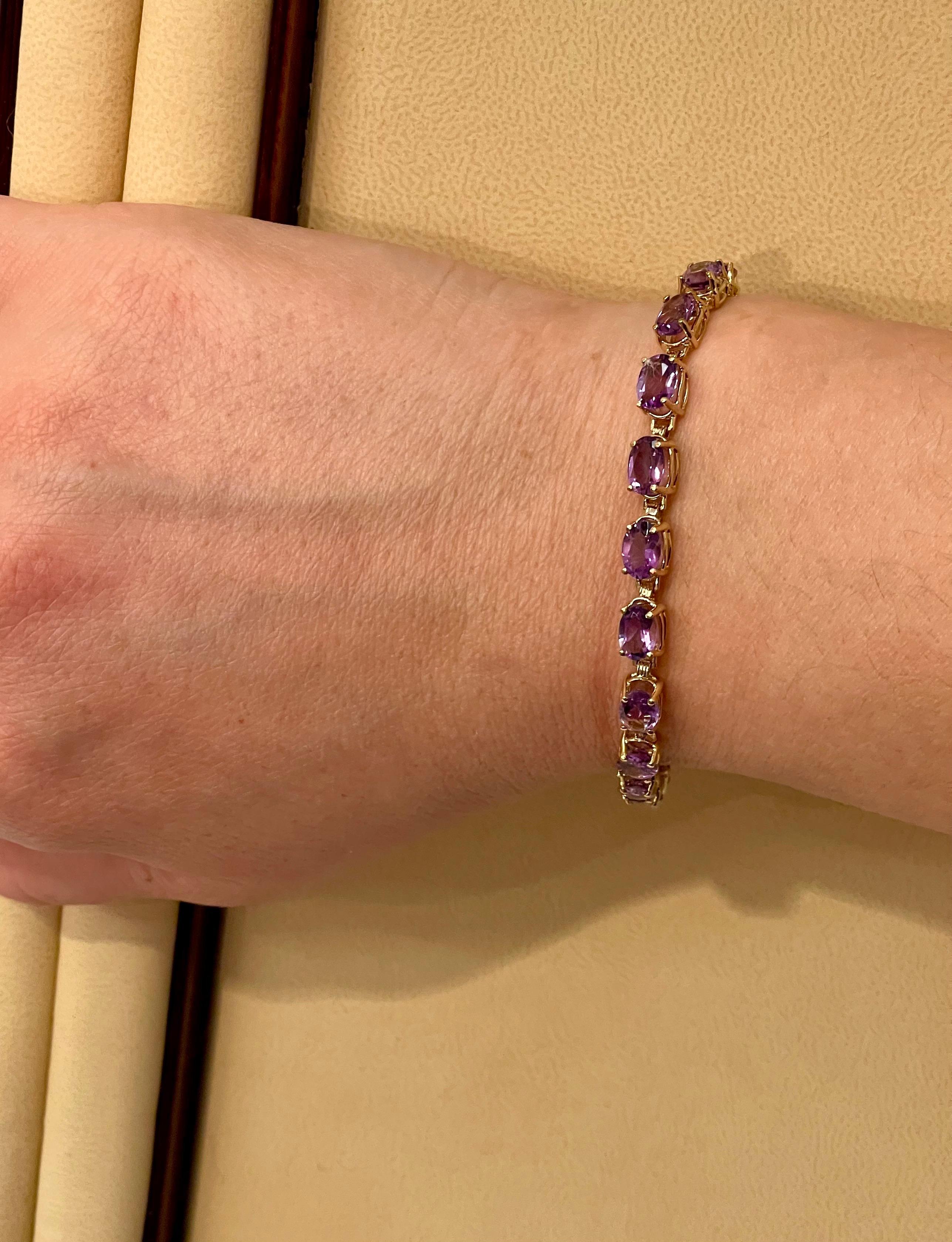 12 Carat Genuine Natural Amethyst Tennis Bracelet 14 Karat Yellow Gold For Sale 4