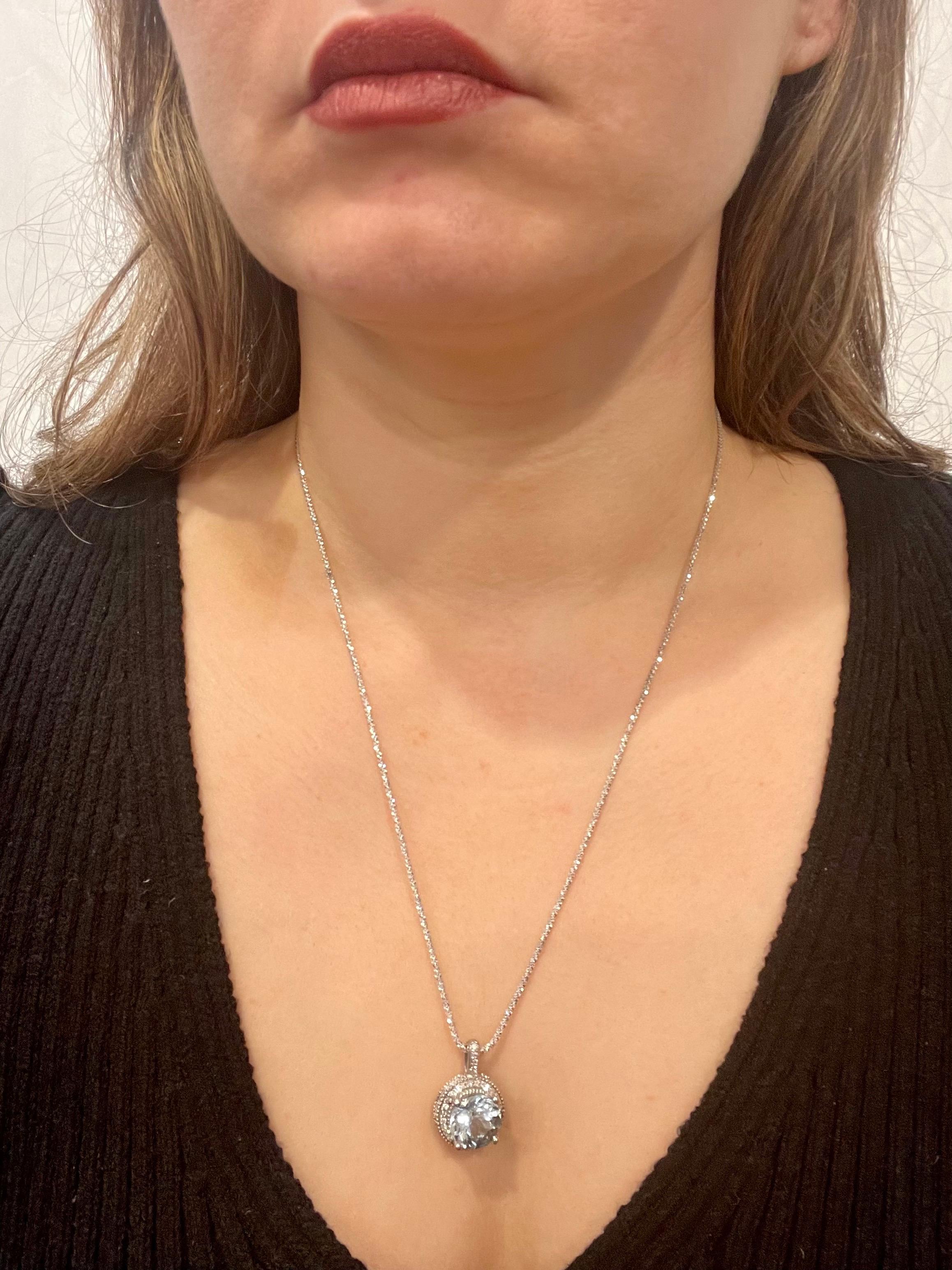 5.66 Carat Aquamarine and 1 Carat Diamond Pendant / Necklace 14 Karat White Gold 8