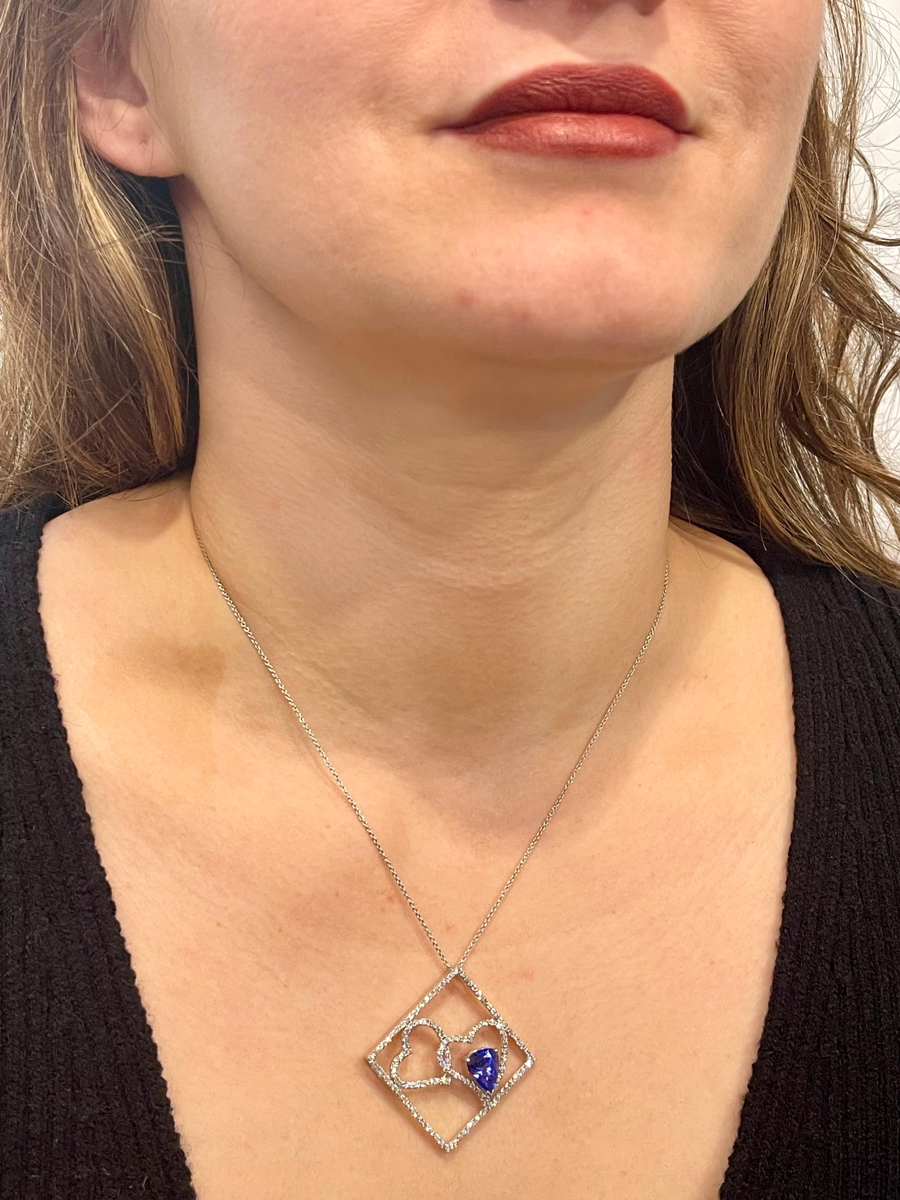 3 Carat Tanzanite and 2 Carat Diamond Two Heart Pendant/ Necklace 18 Karat Gold For Sale 4