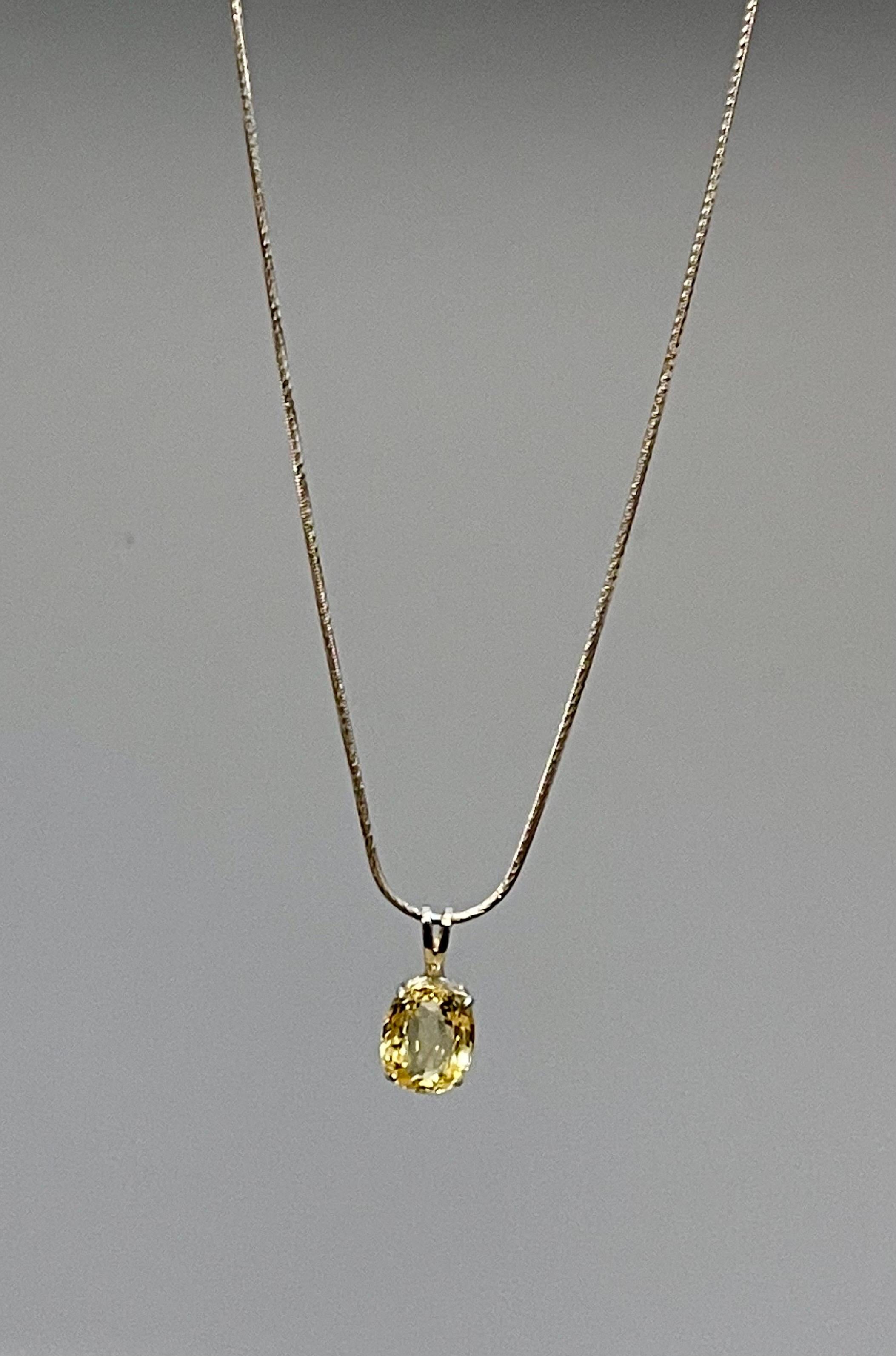 This Yellow Sapphire has Two certificates 
ne from GIA 
One from Continental Gemological Laborartory Canada Limited
GIA Certified 5.56 Ct Natural Ceylon Yellow Sapphire Pendant Necklace white Gold
Oval shape
Yellow sapphire 
Natural Corundum, Heated