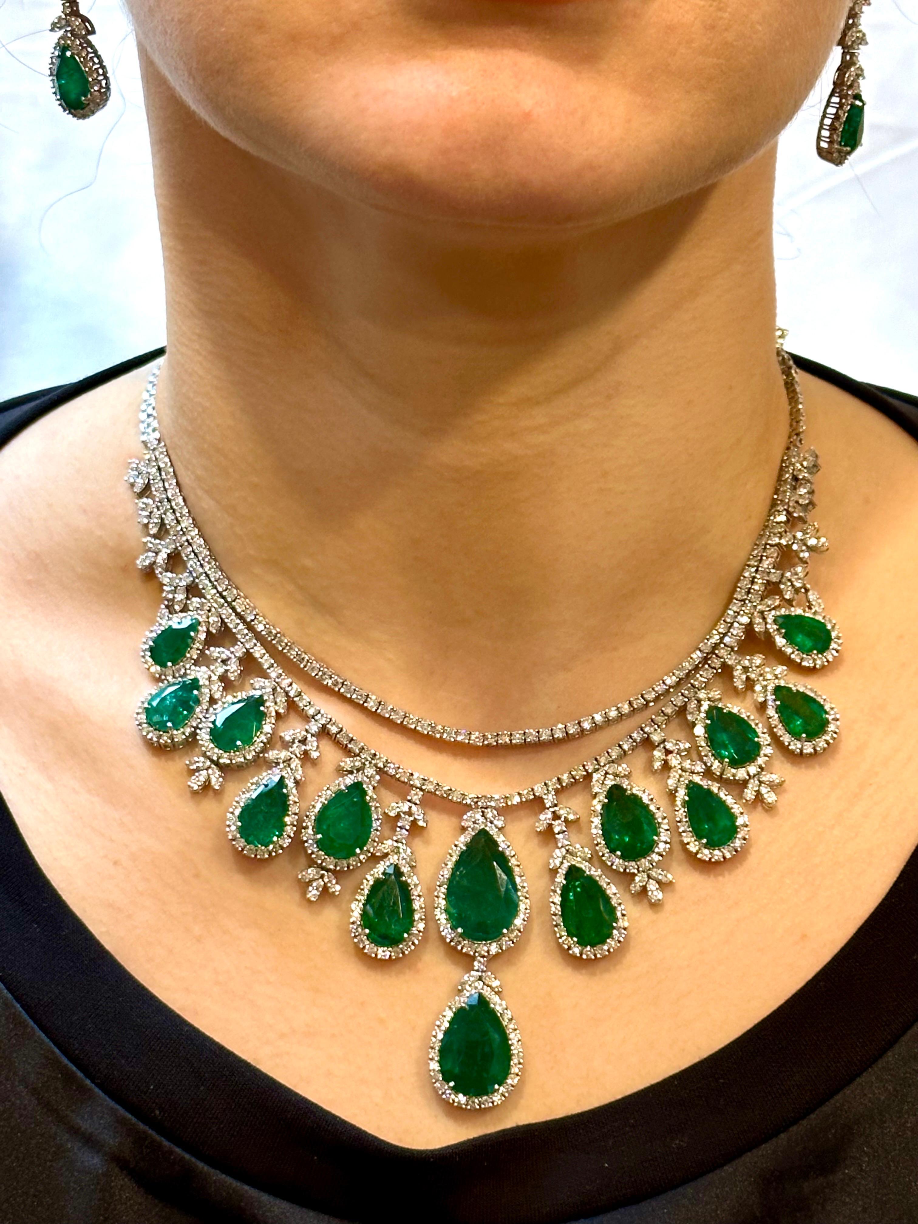 75 Ct Zambian Emerald and 30 Ct Diamond Necklace and Earring Bridal Suite For Sale 9