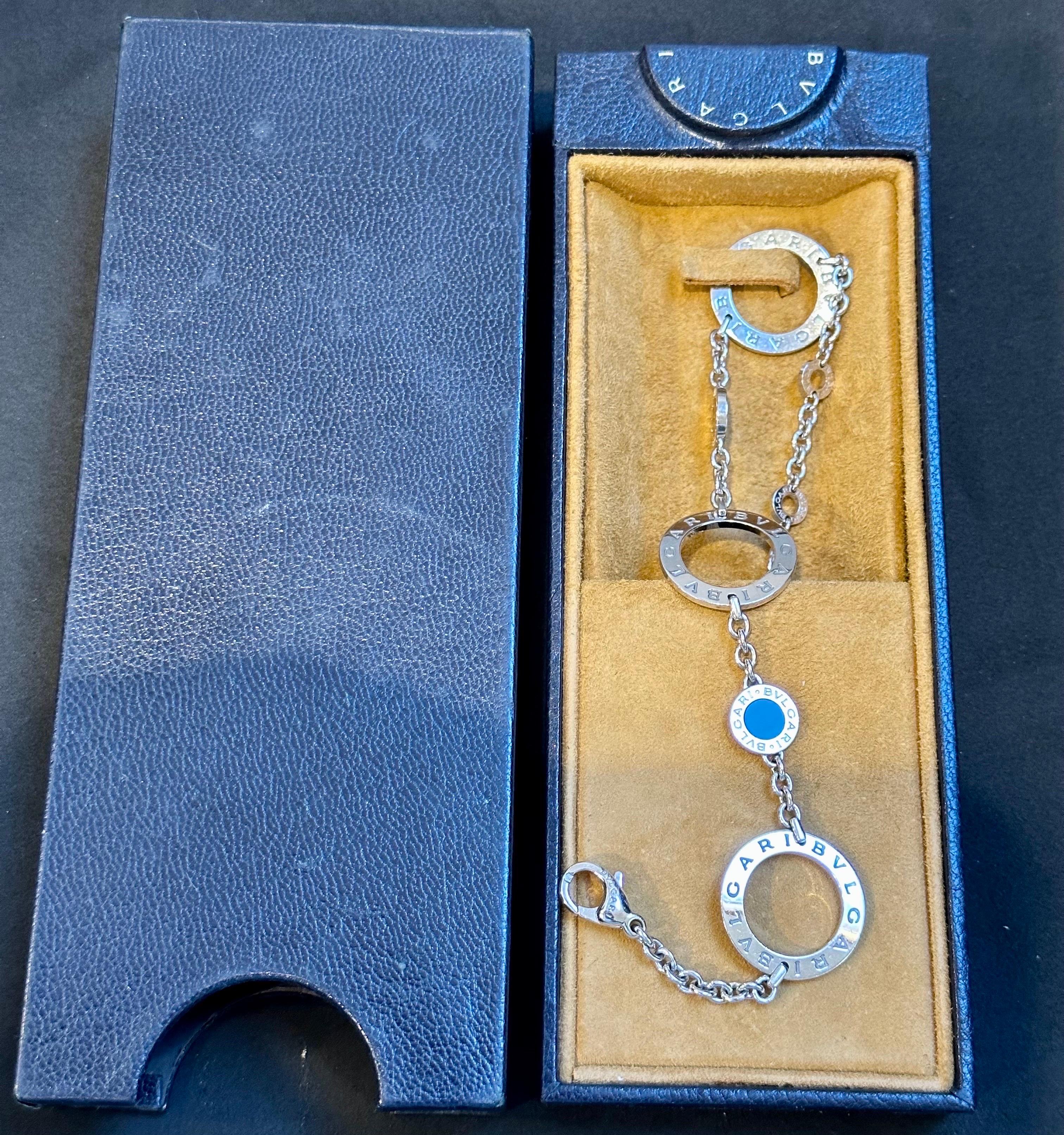 Bvlgari Bracelet à maillons Signature en or 18 carats avec 5 cercles d'onyx noir, 21 grammes en vente 8