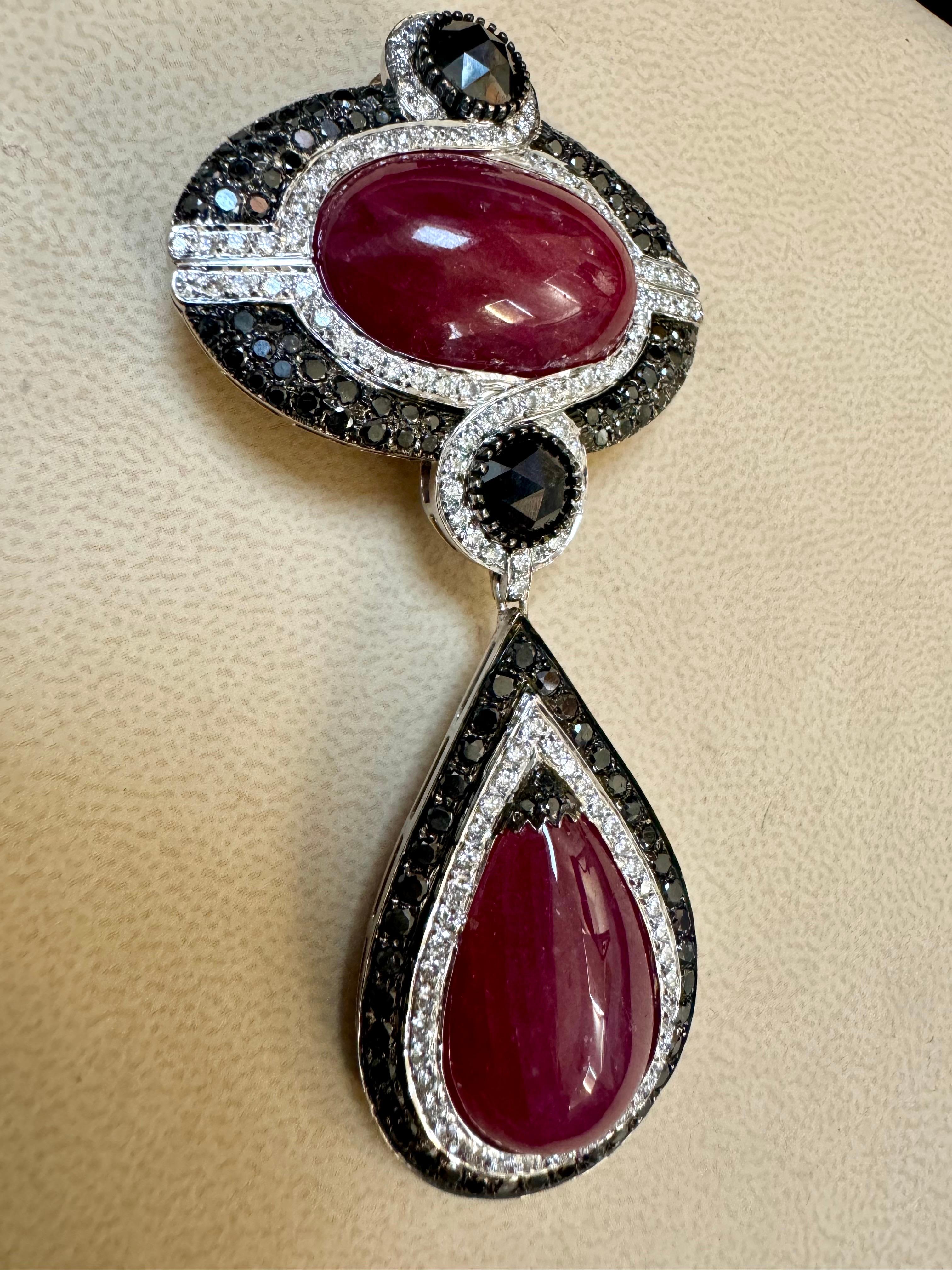 Grand pendentif vintage en rubis naturel 40 carats, non chauffé et diamants noirs et blancs 18 carats en vente 12