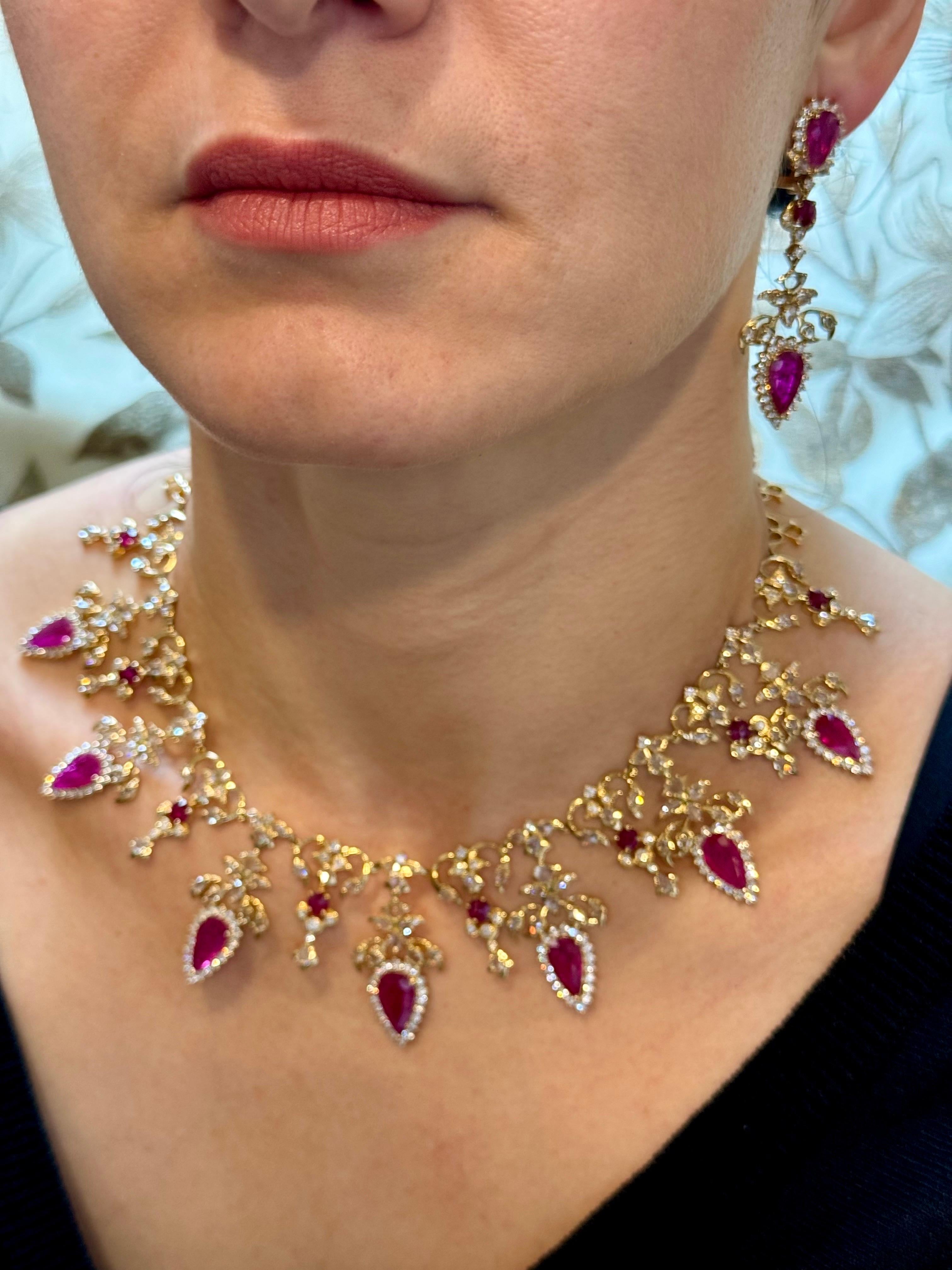 45 Ct Pear Cut Ruby & 22 Ct Rose cut Diamond Necklace Suite 18 Kt Gold, Bridal For Sale 13