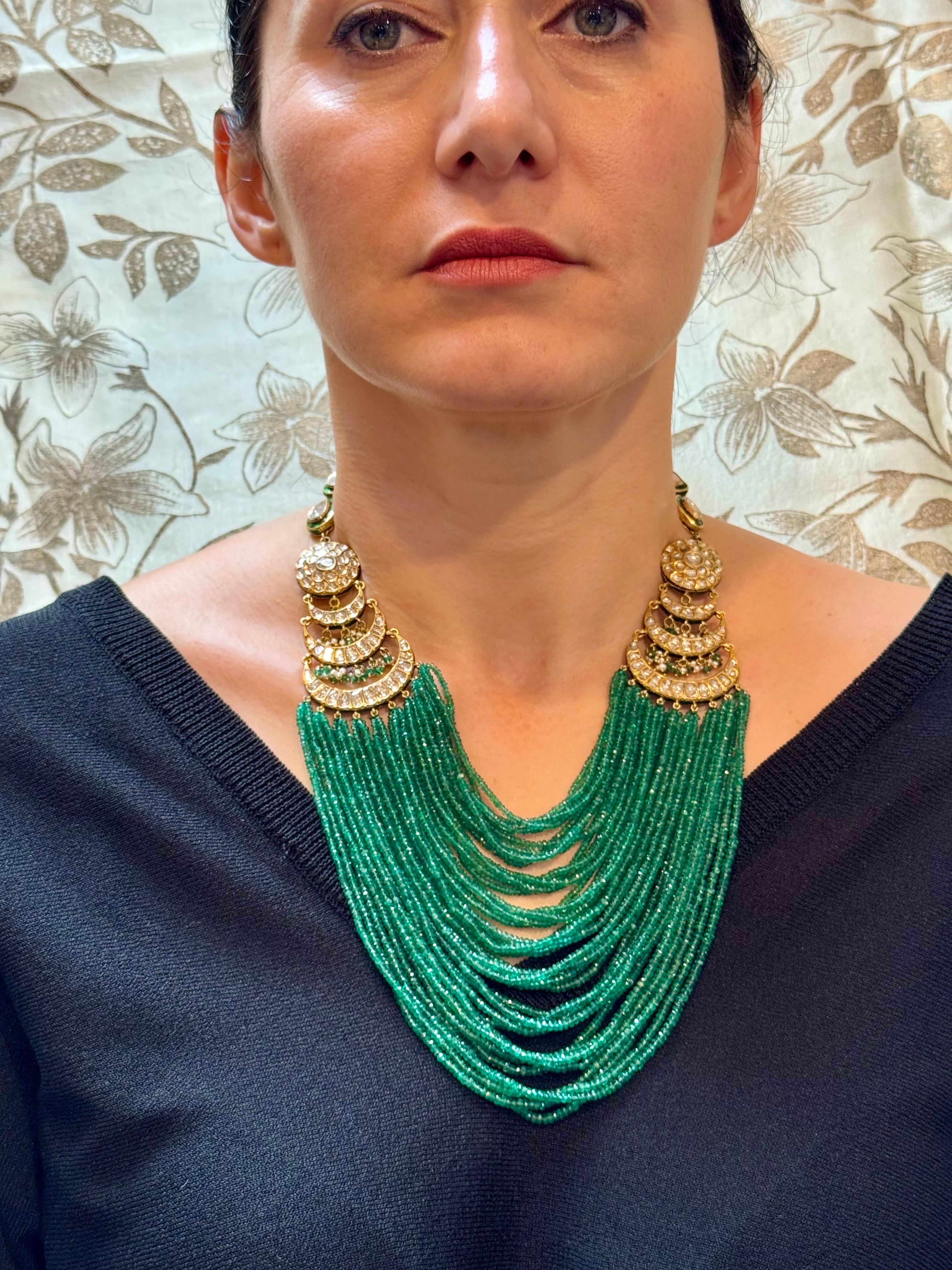 Mughal Magnificent Traditional Emerald Beads & Rose Cut Diamond Vintage Necklace For Sale 7