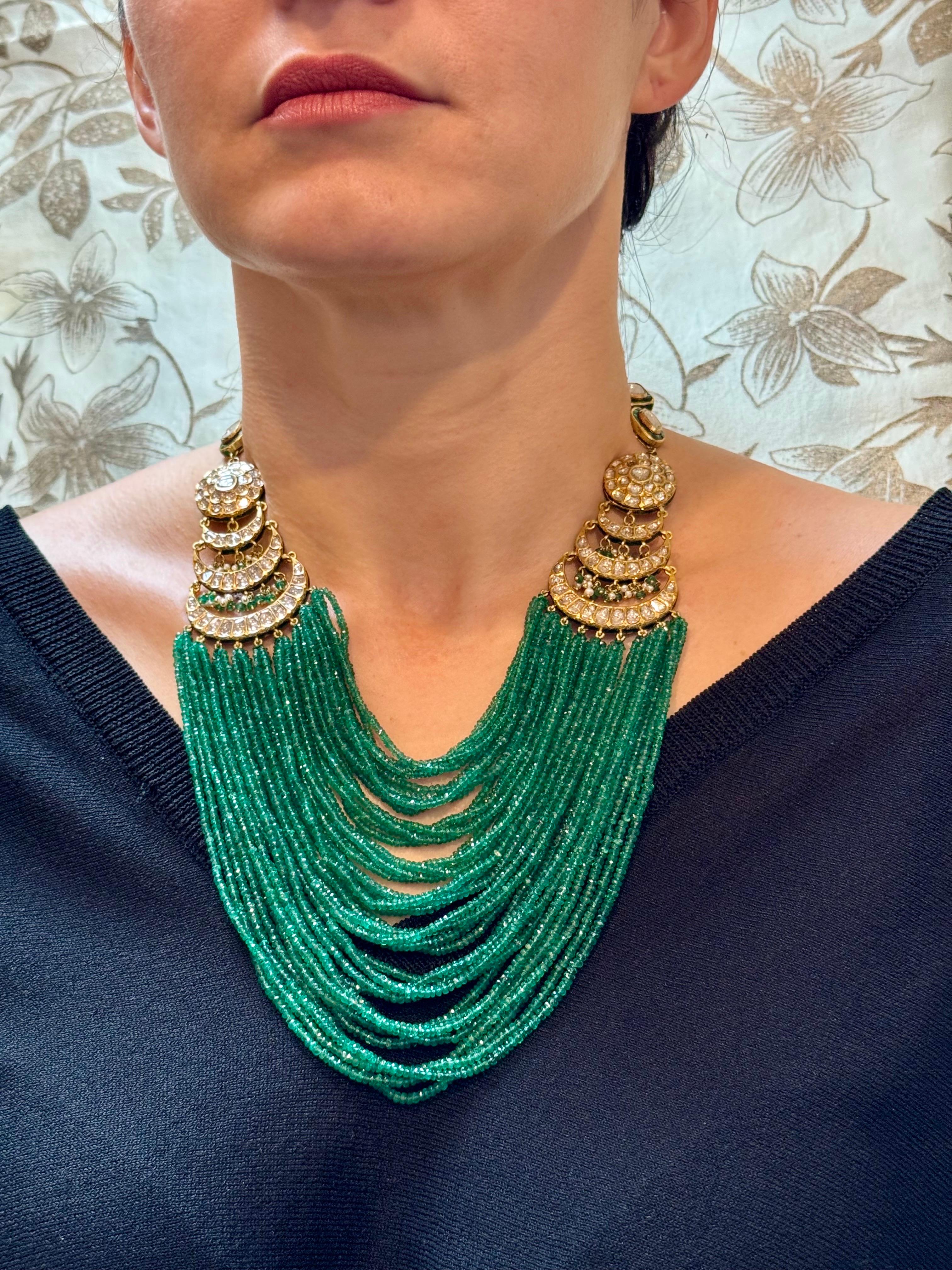 Mughal Magnificent Traditional Emerald Beads & Rose Cut Diamond Vintage Necklace For Sale 8