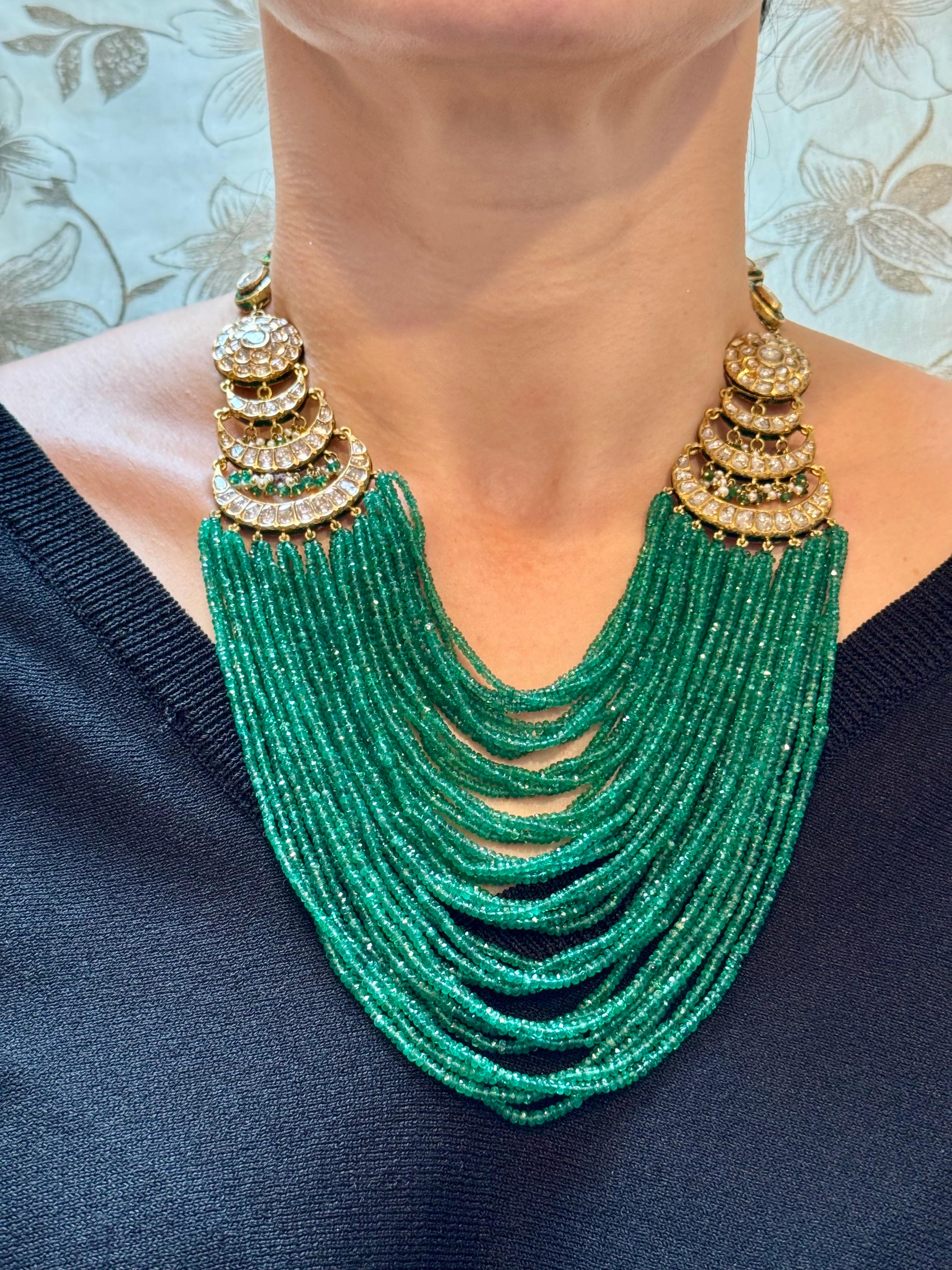Mughal Magnificent Traditional Emerald Beads & Rose Cut Diamond Vintage Necklace For Sale 6