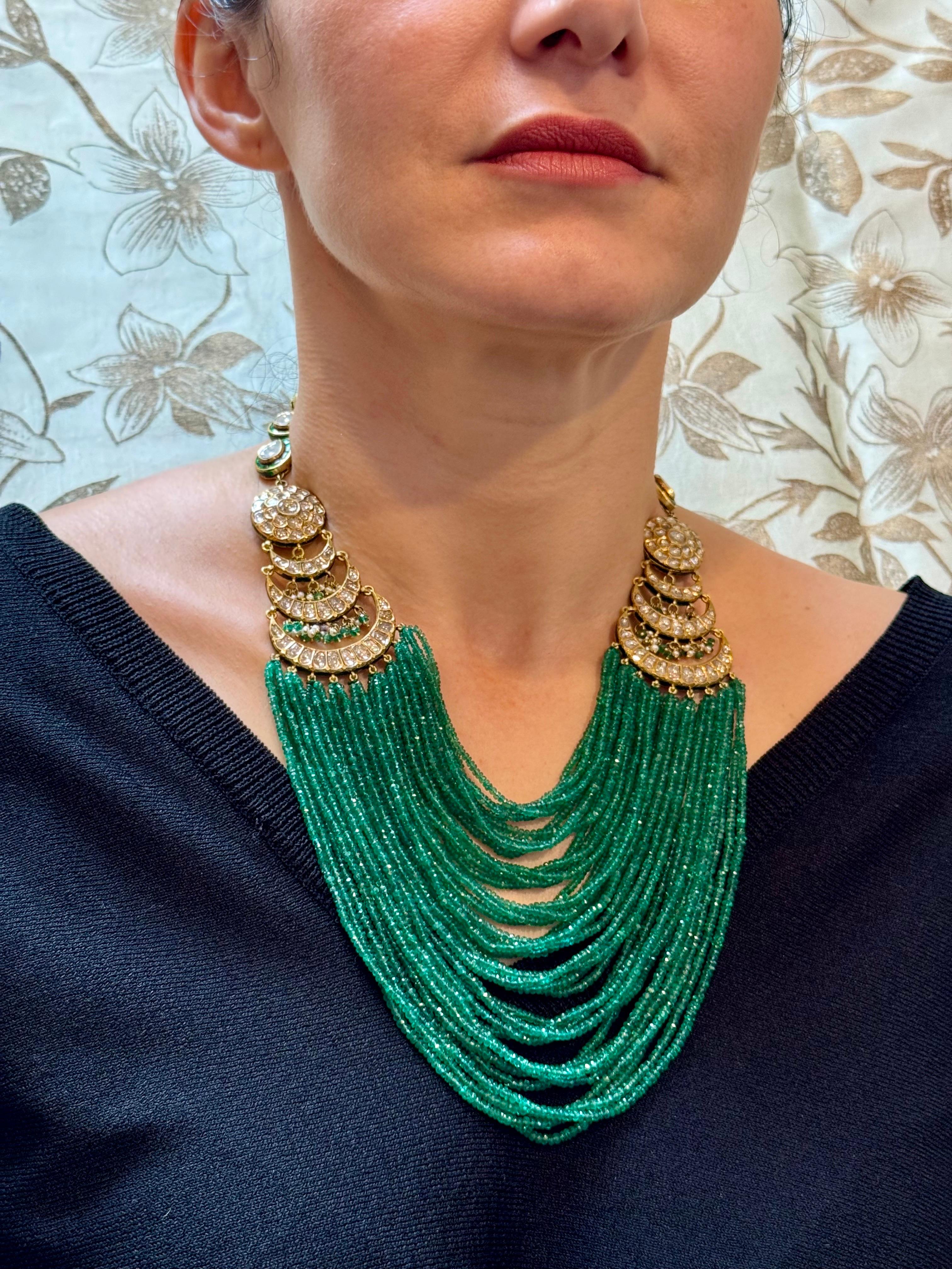 Mughal Magnificent Traditional Emerald Beads & Rose Cut Diamond Vintage Necklace For Sale 9