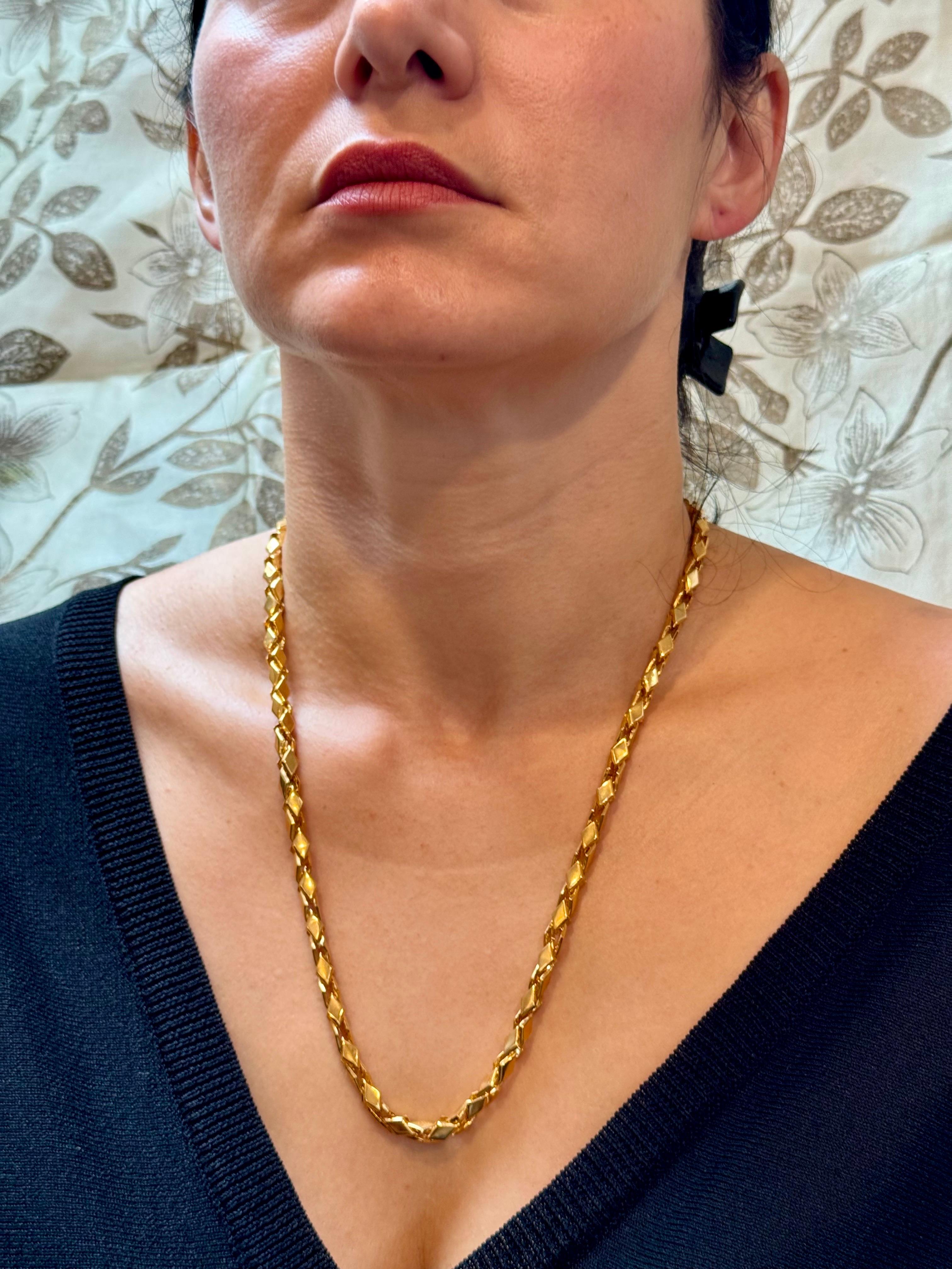 Vintage 45 Gm reine 22 Karat Gelbgold Handgefertigte Kette 23 Zoll handgefertigt im Angebot 8