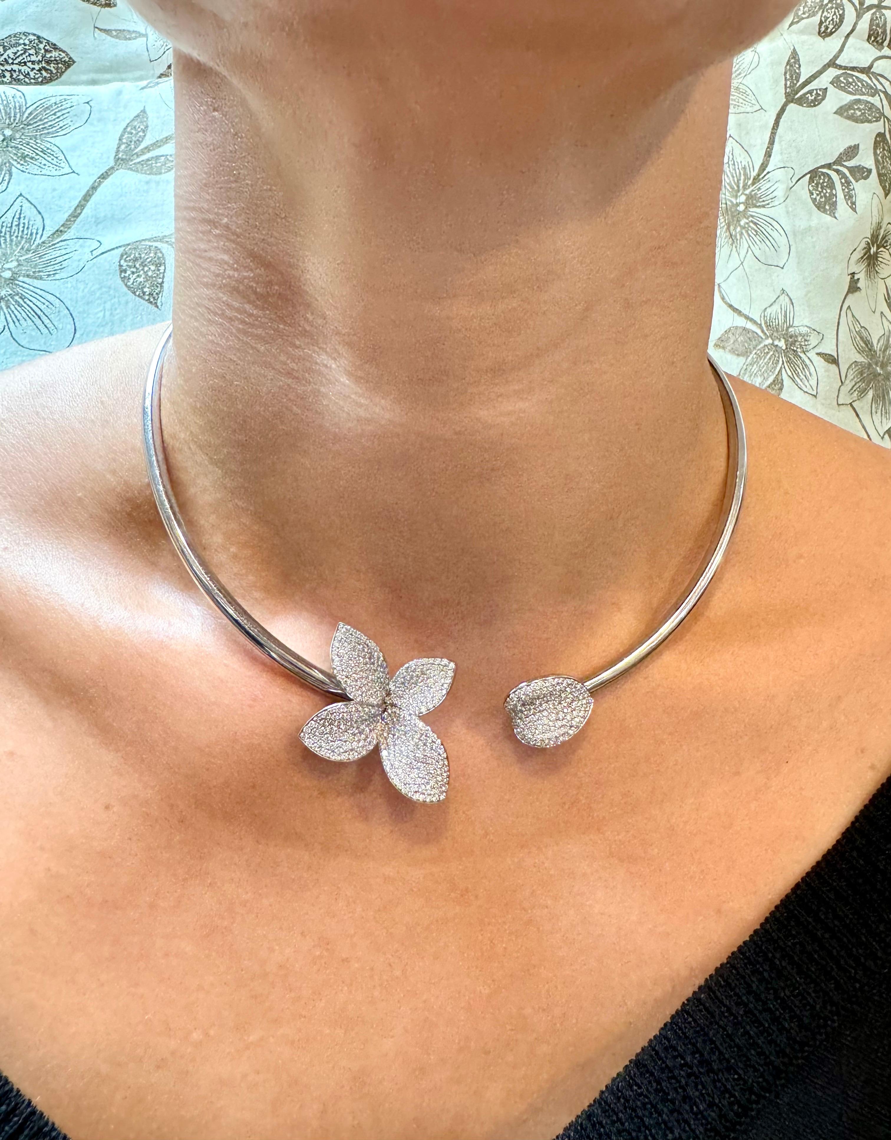 GIARDINI SEGRETI COLLIER , Collana a fiore singolo in oro bianco 18k con diamanti in vendita 10