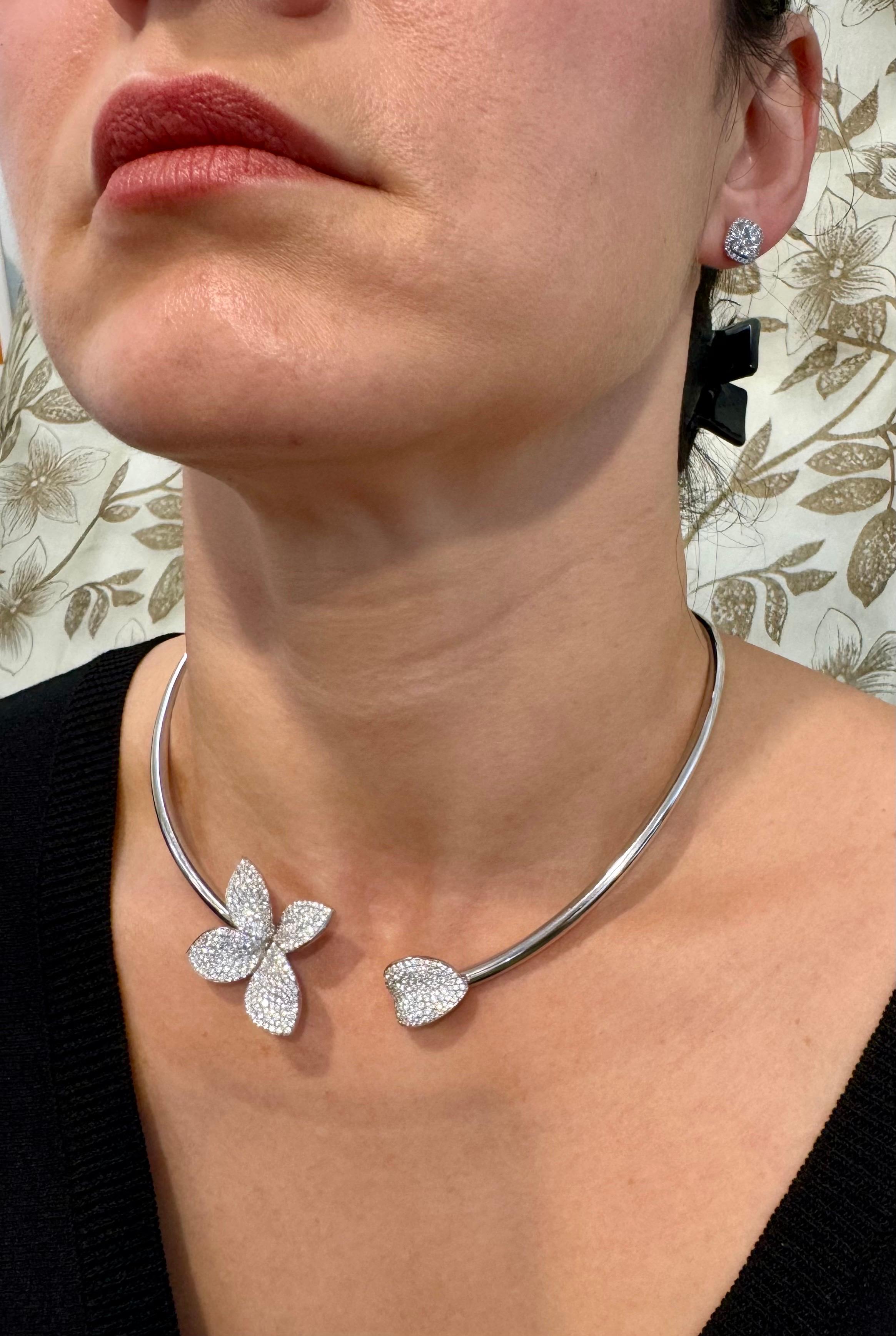 GIARDINI SEGRETI COLLIER , Collana a fiore singolo in oro bianco 18k con diamanti in vendita 11
