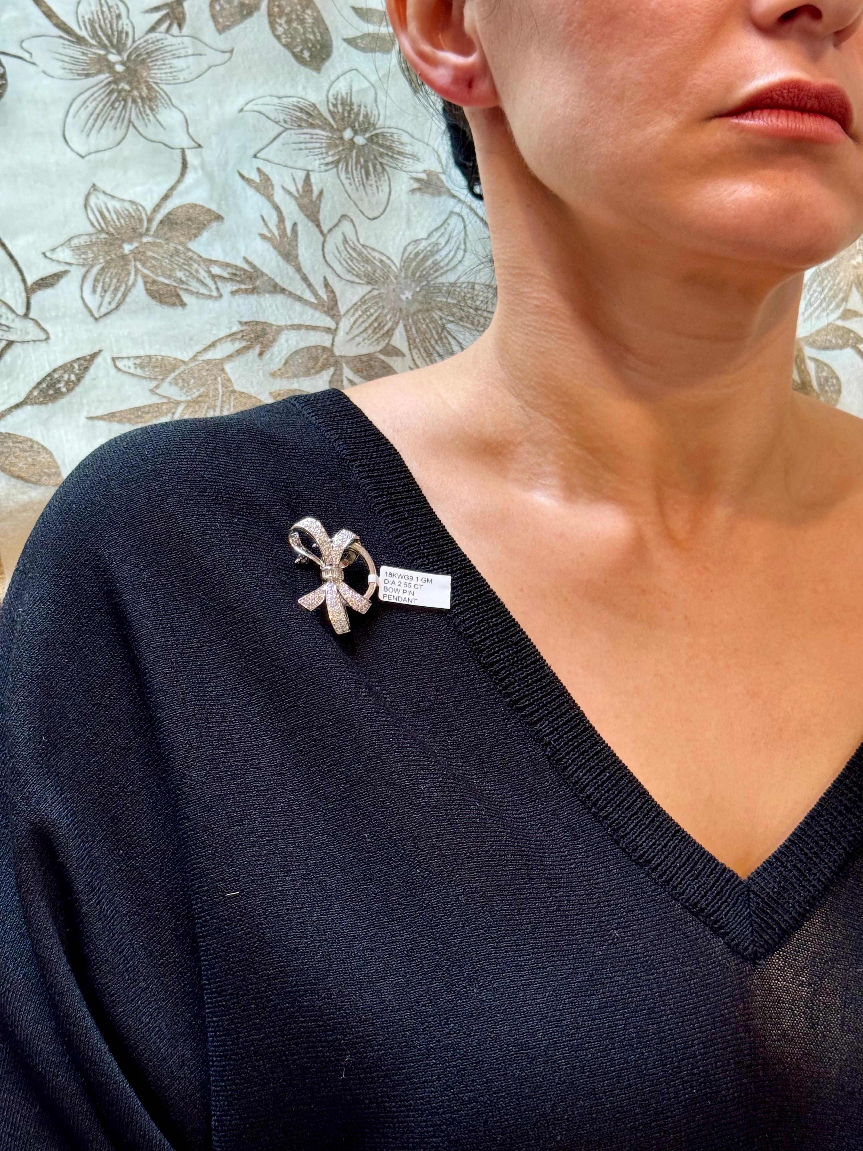 Vintage 2.55 Ct Diamond Bow Brooch Pin /Pendant in 18 K White Gold For Sale 6