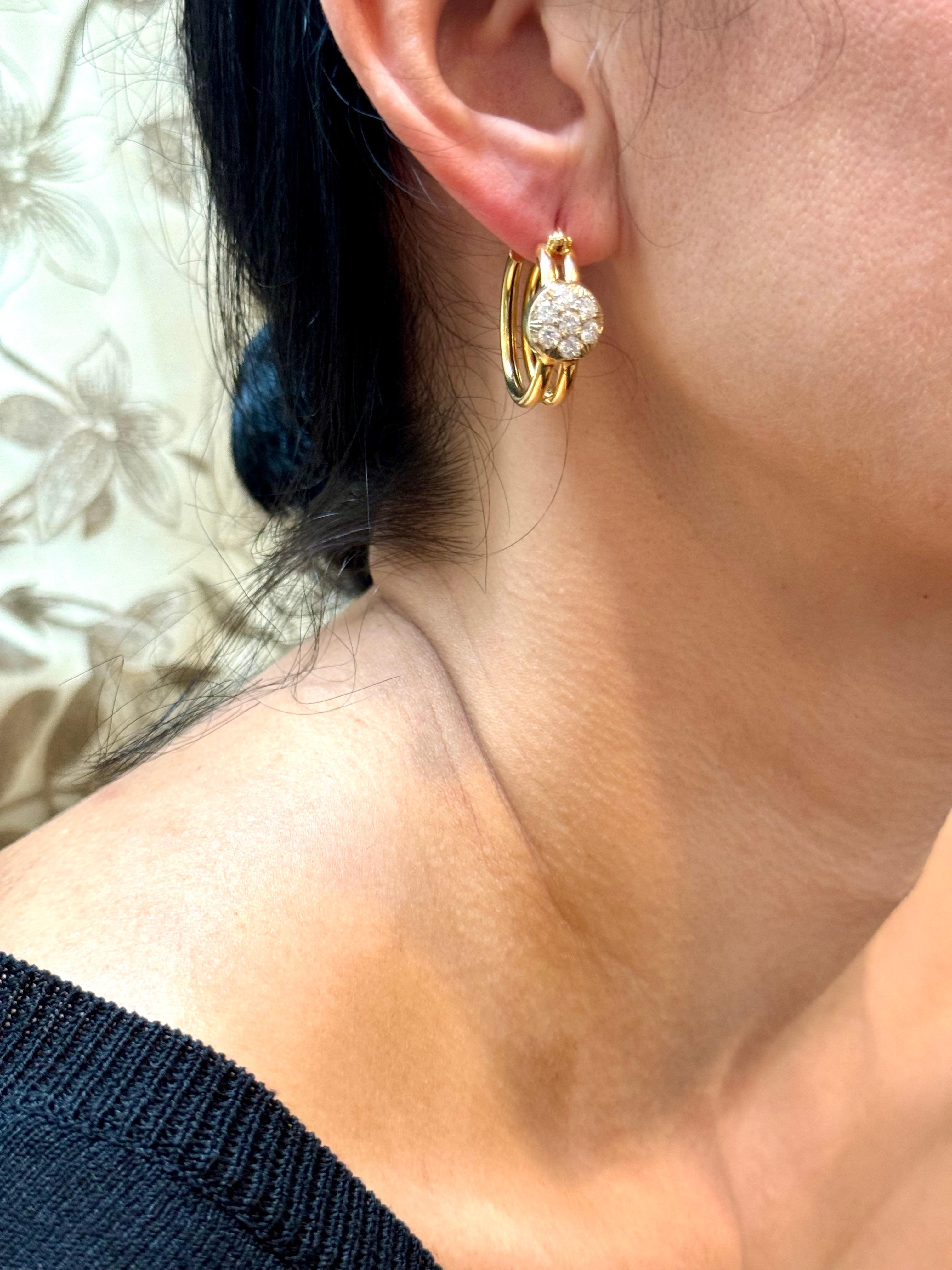 1.6 Carat Diamond VS Quality Hoop Earrings Women , 18 Karat Yellow Gold 8.8 Gm For Sale 12