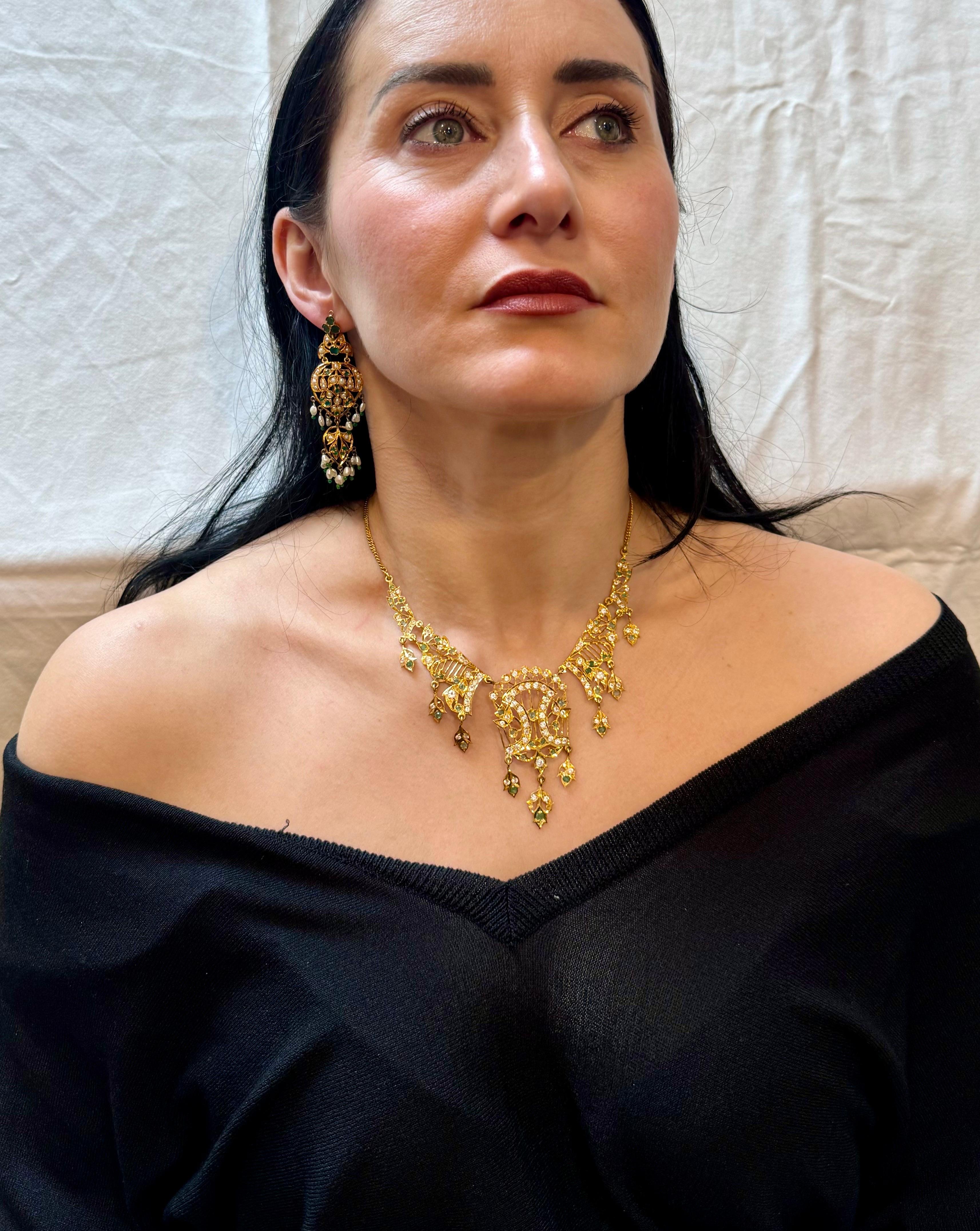 22k Yellow Gold Necklace Jewelry, Indian Handmade ,  Vintage Necklace Suite 14
