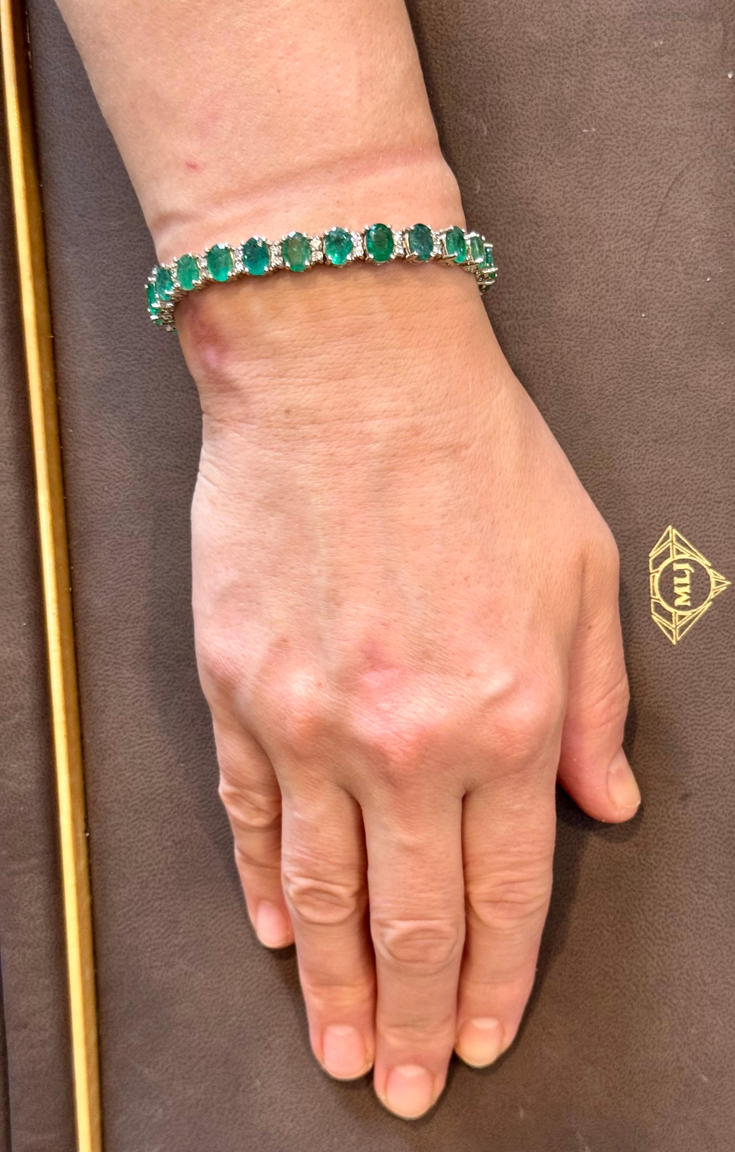 Bracciale tennis con smeraldo da 21 carati e diamante da 1,6 carati, oro bianco da 14 carati in vendita 8